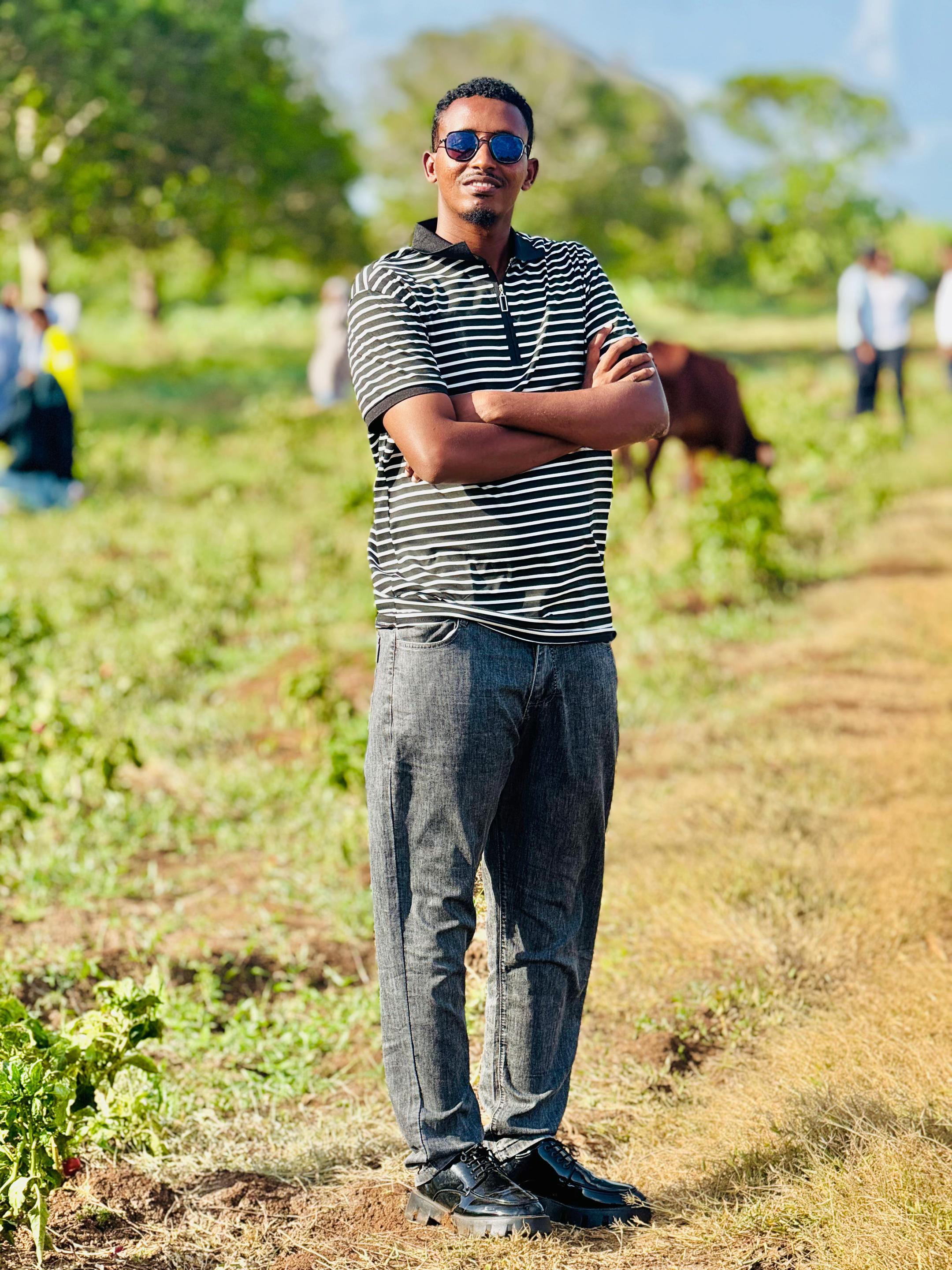 @Farhan hasan Ibrahim (xidig)