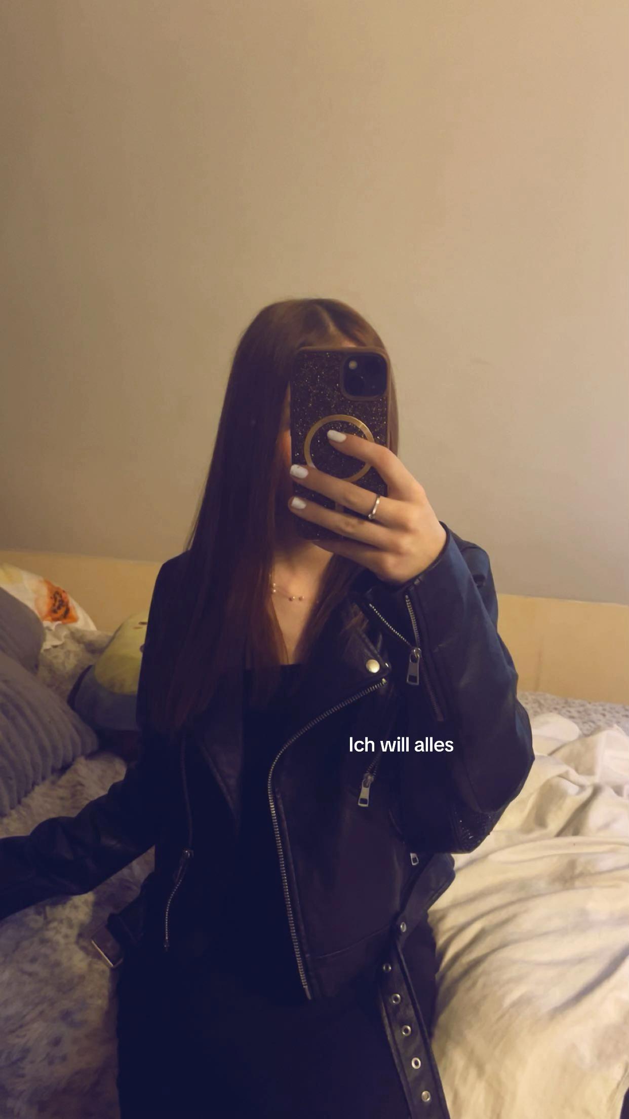 @𝒞𝓁𝒶𝓇𝒶