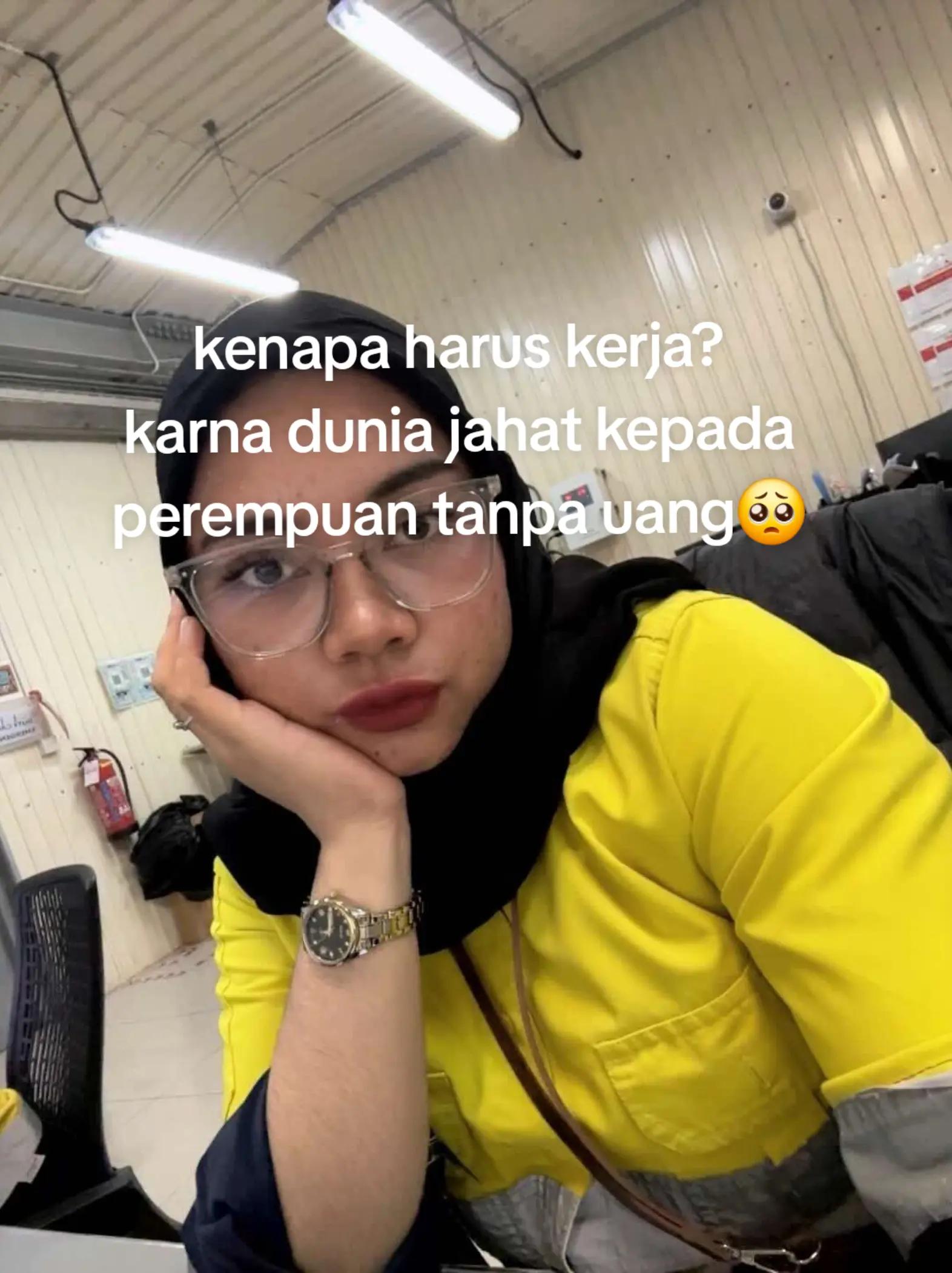 @HusniUnni🌸