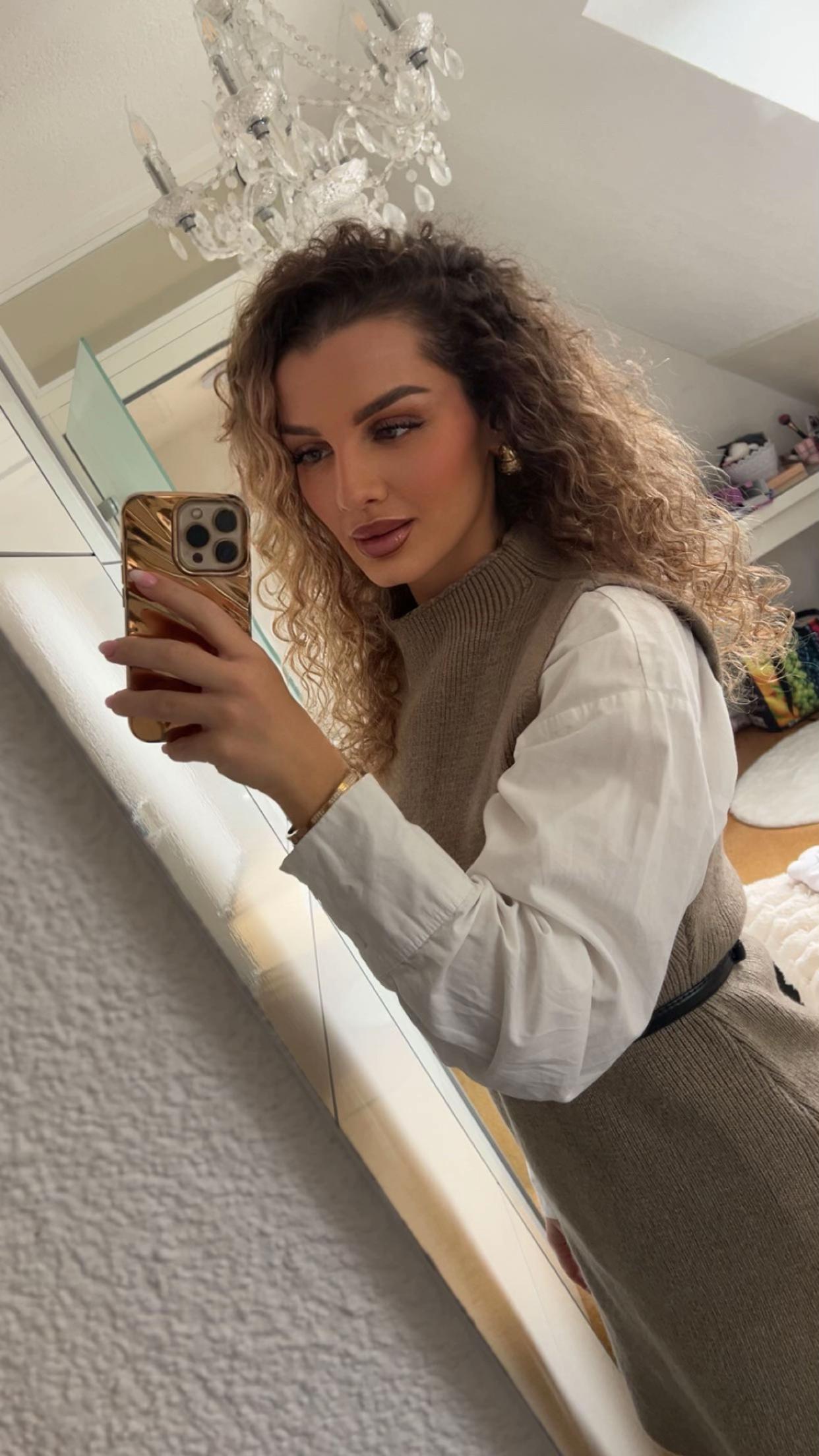 @Klara Gashi