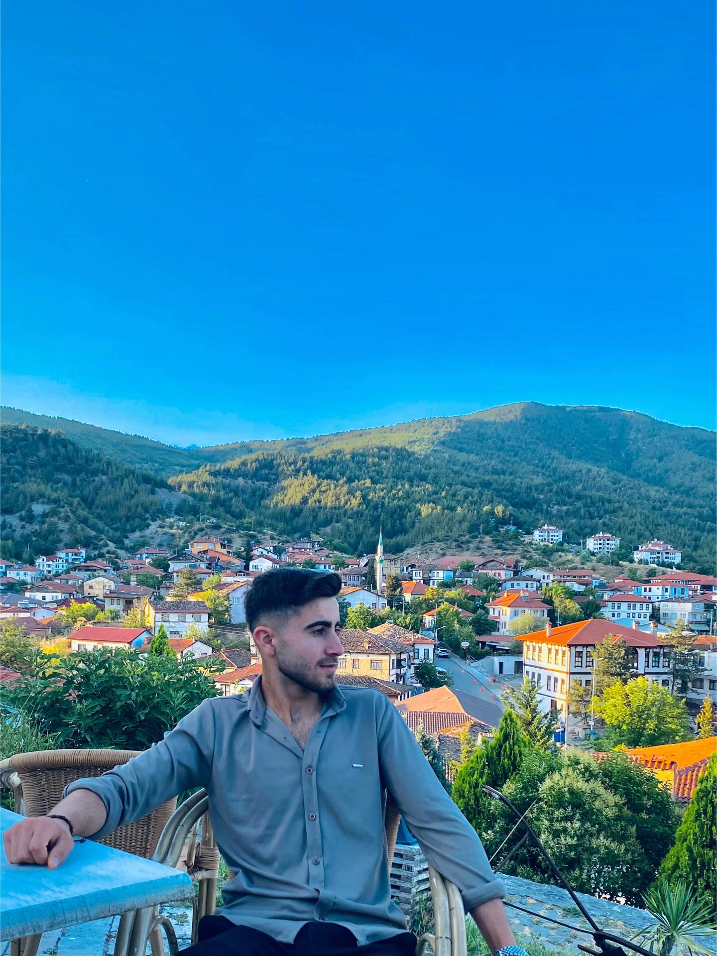 @🕊🌹𝕒𝕣𝕤𝕝𝕒𝕟 𝕠𝕘̆𝕝𝕦 👑