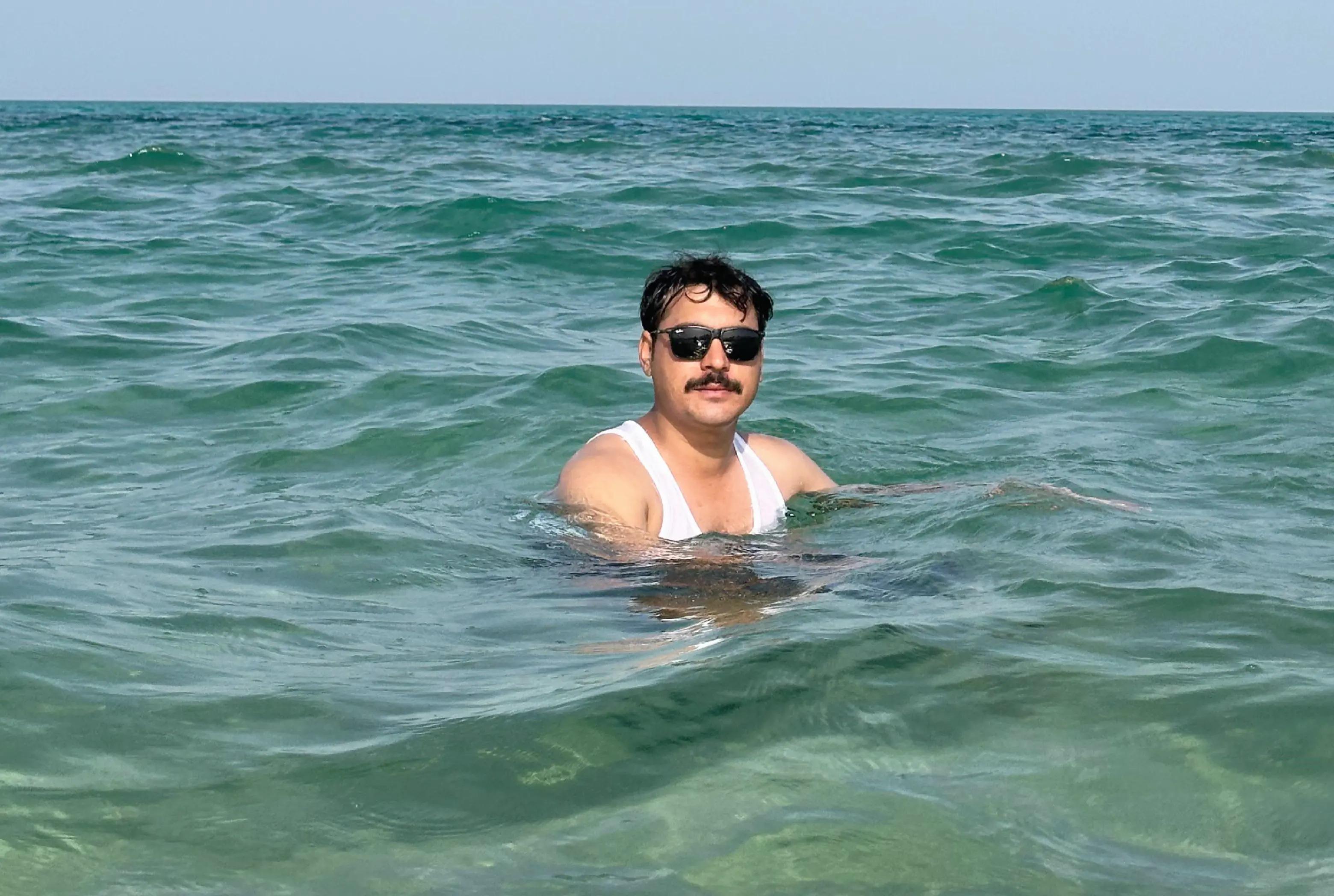 @عنم رنگ دیروجے🇶🇦🇶🇦