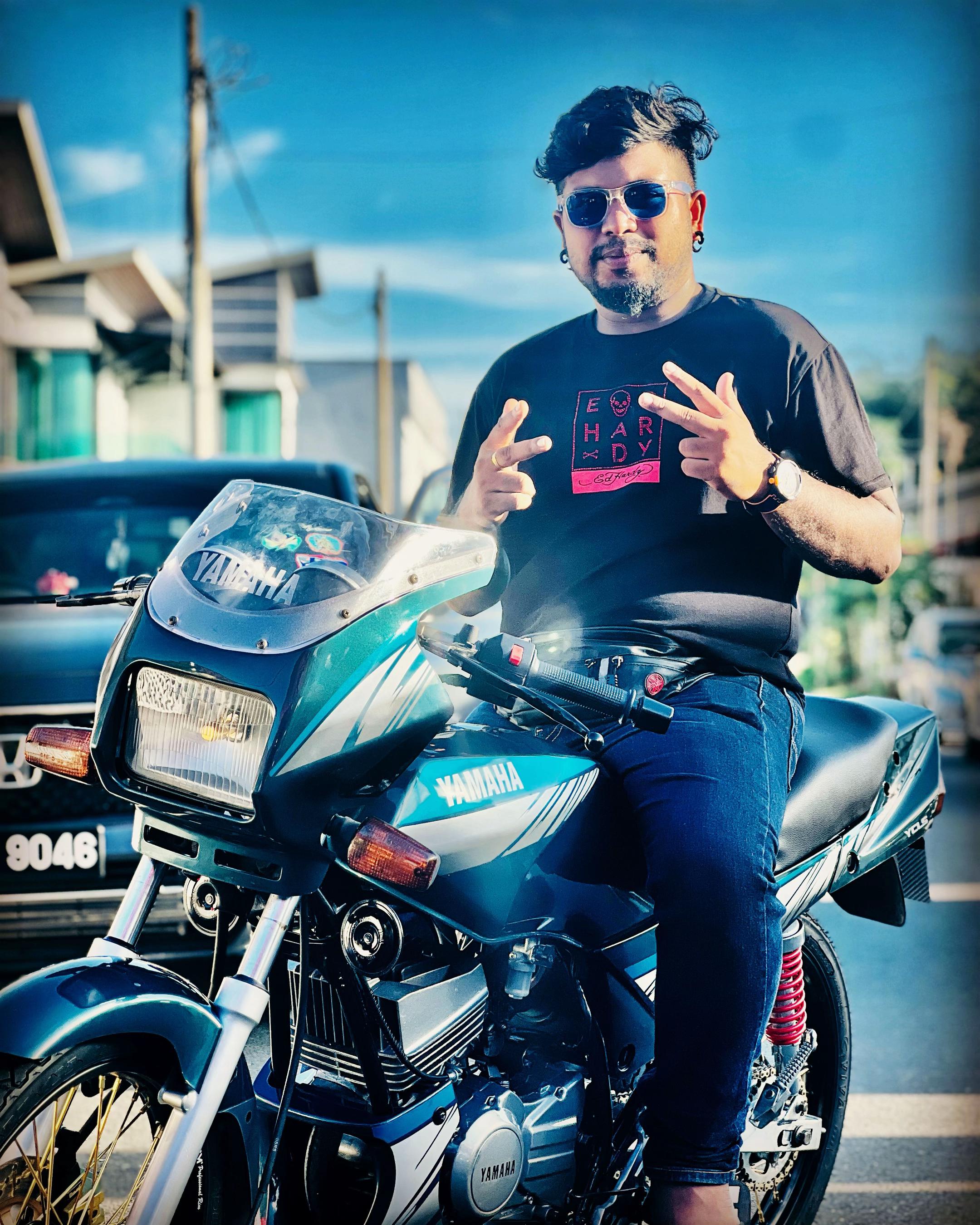 @🚀P R O F E S S O Rᴿᵉᵈ⚡🚀™️