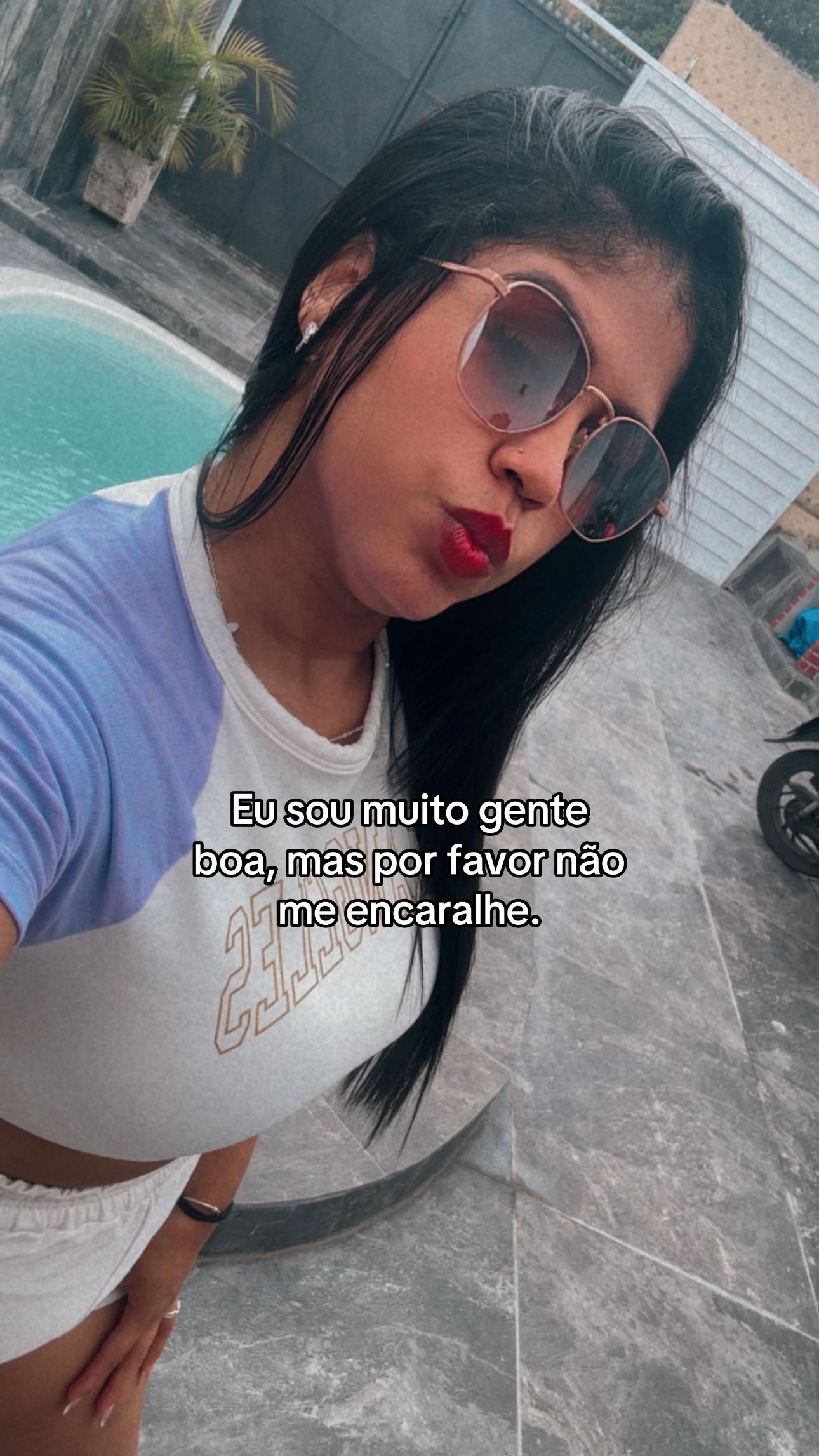 @Bianca Larissa