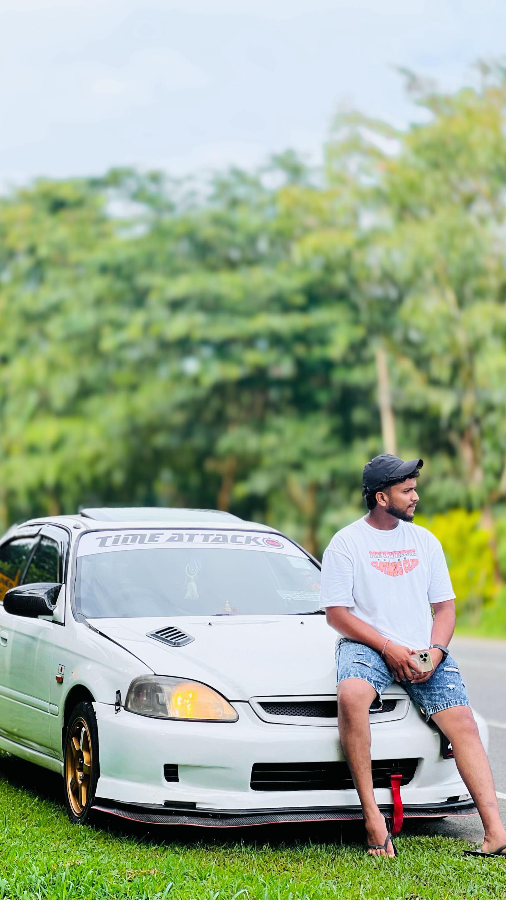 @Ravii⚓️🇱🇰