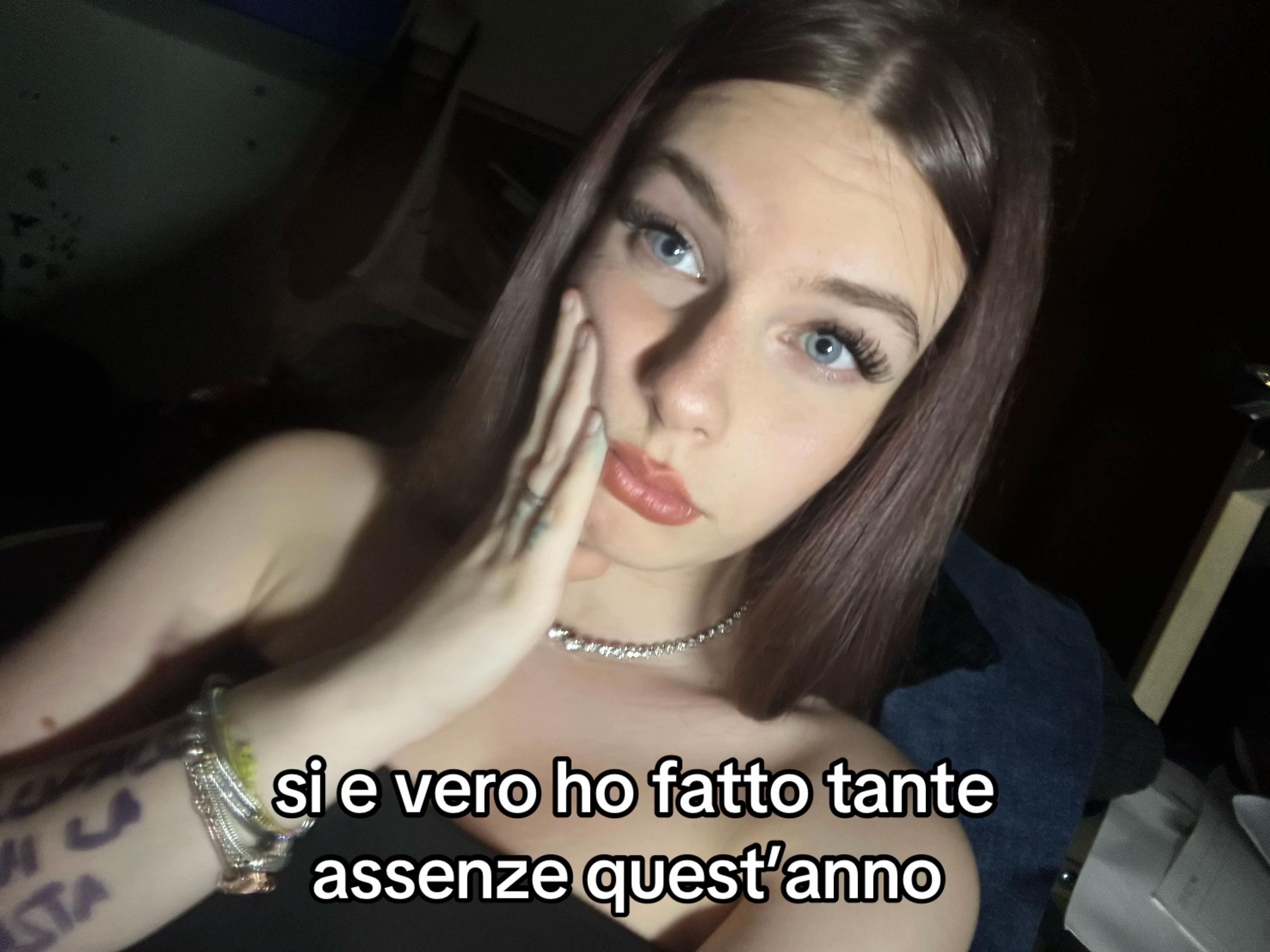 @𝟐𝟑