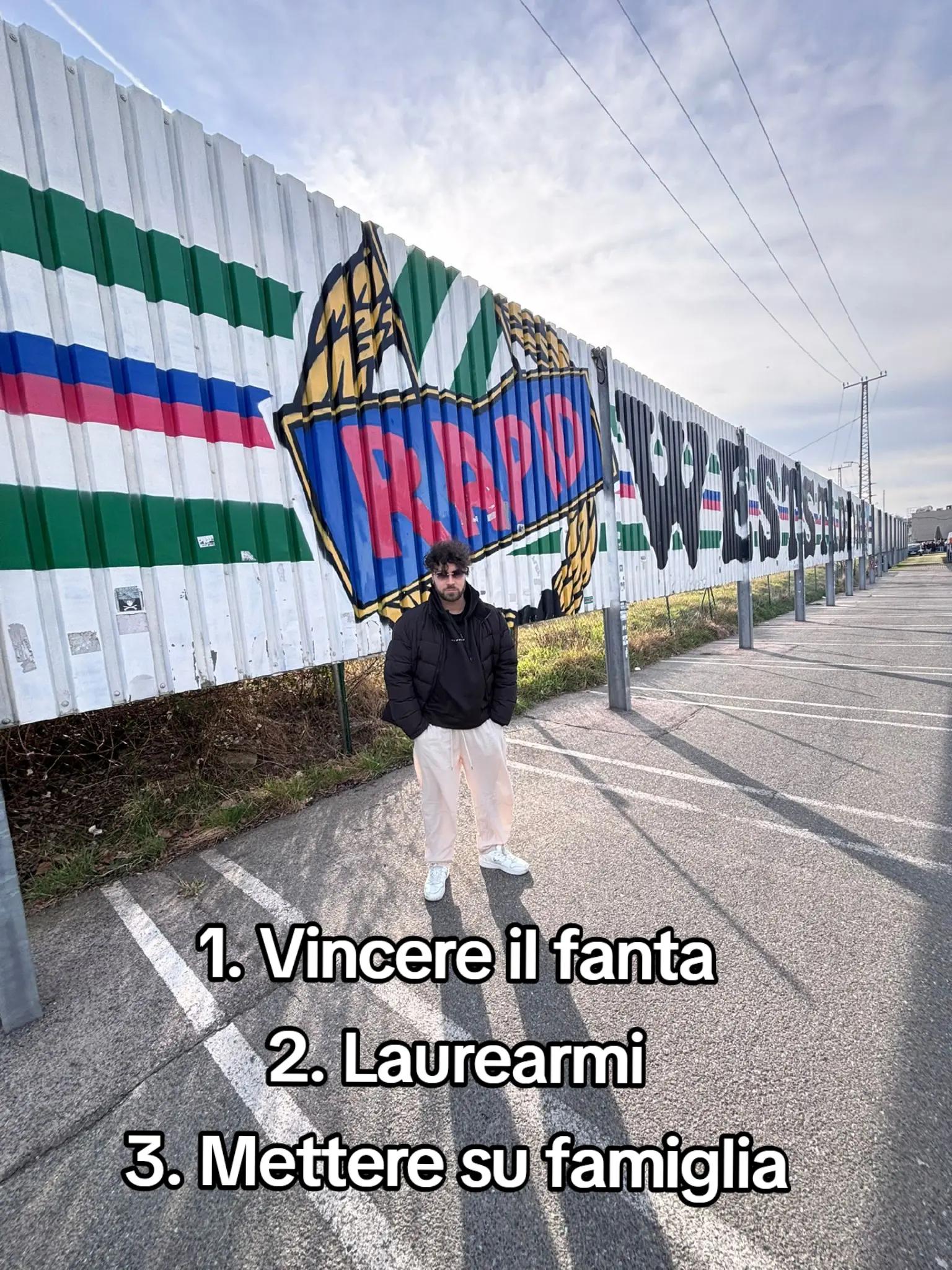 @Compielino