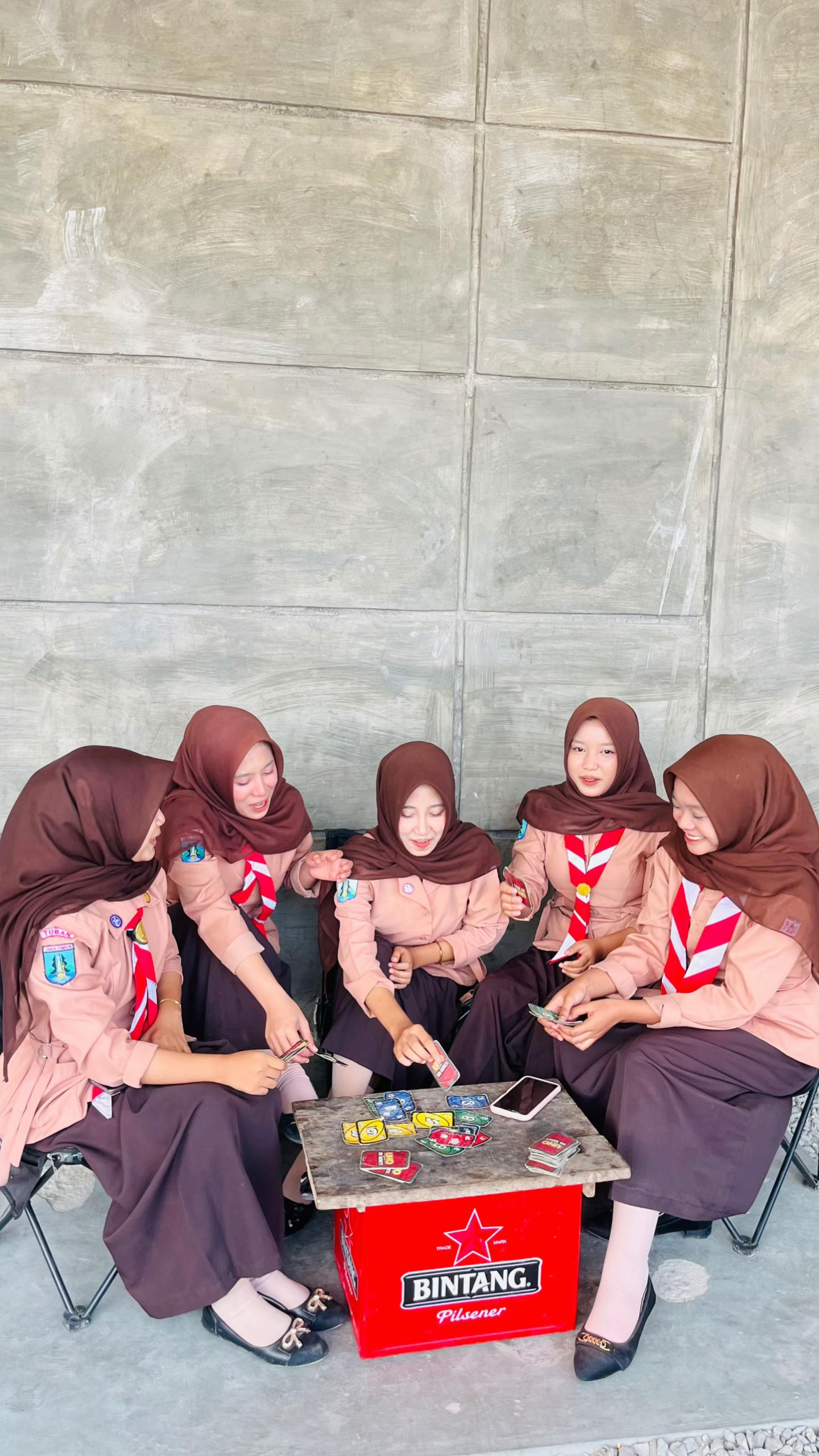 @6men