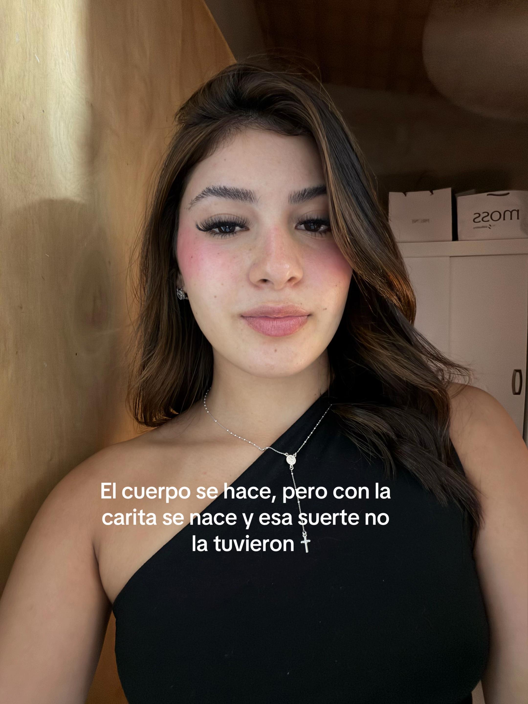 @Camila