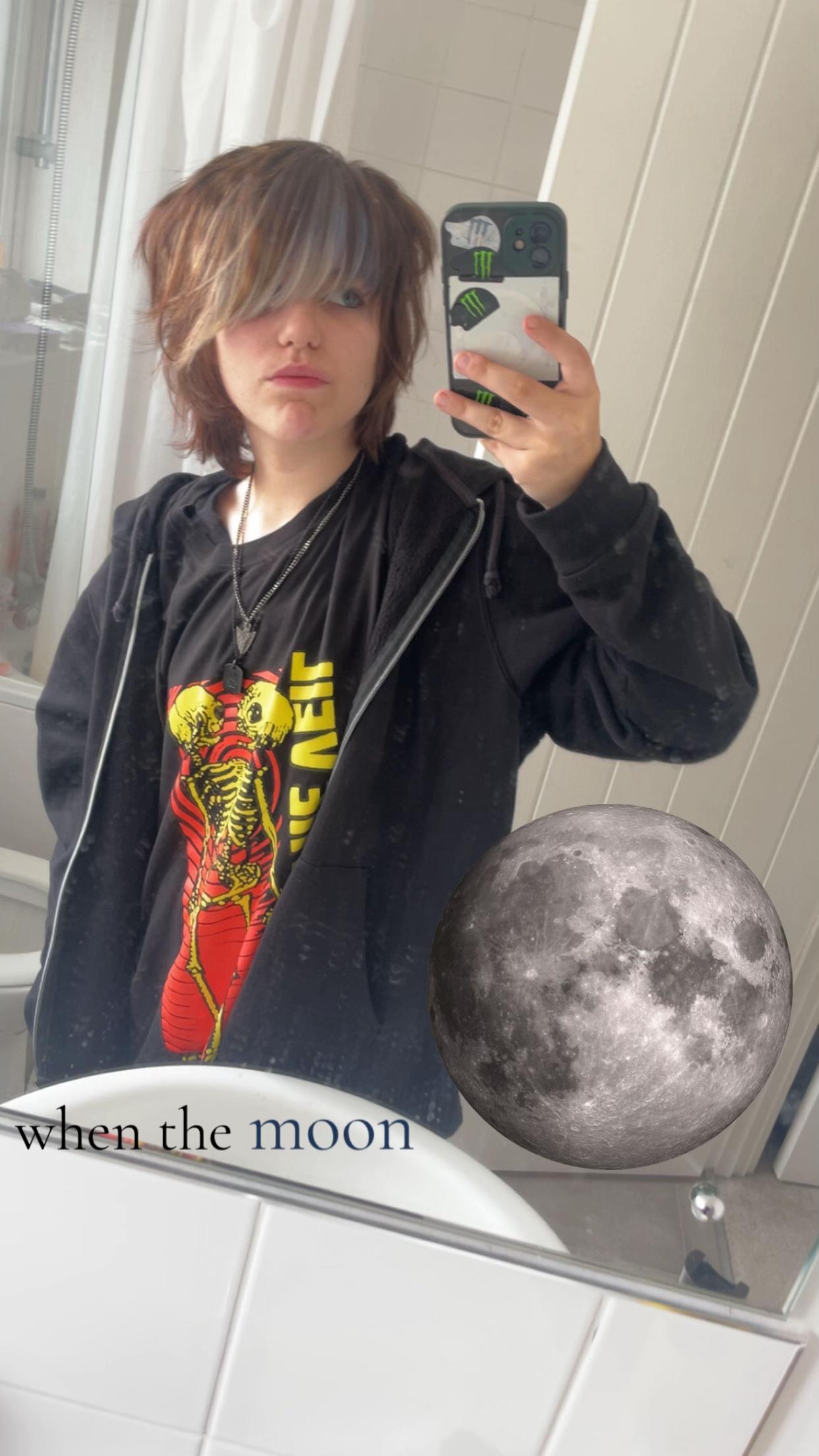 @𝔣𝔦𝔫𝔫𝔩𝔢𝔦𝔤𝔥🐈⬛