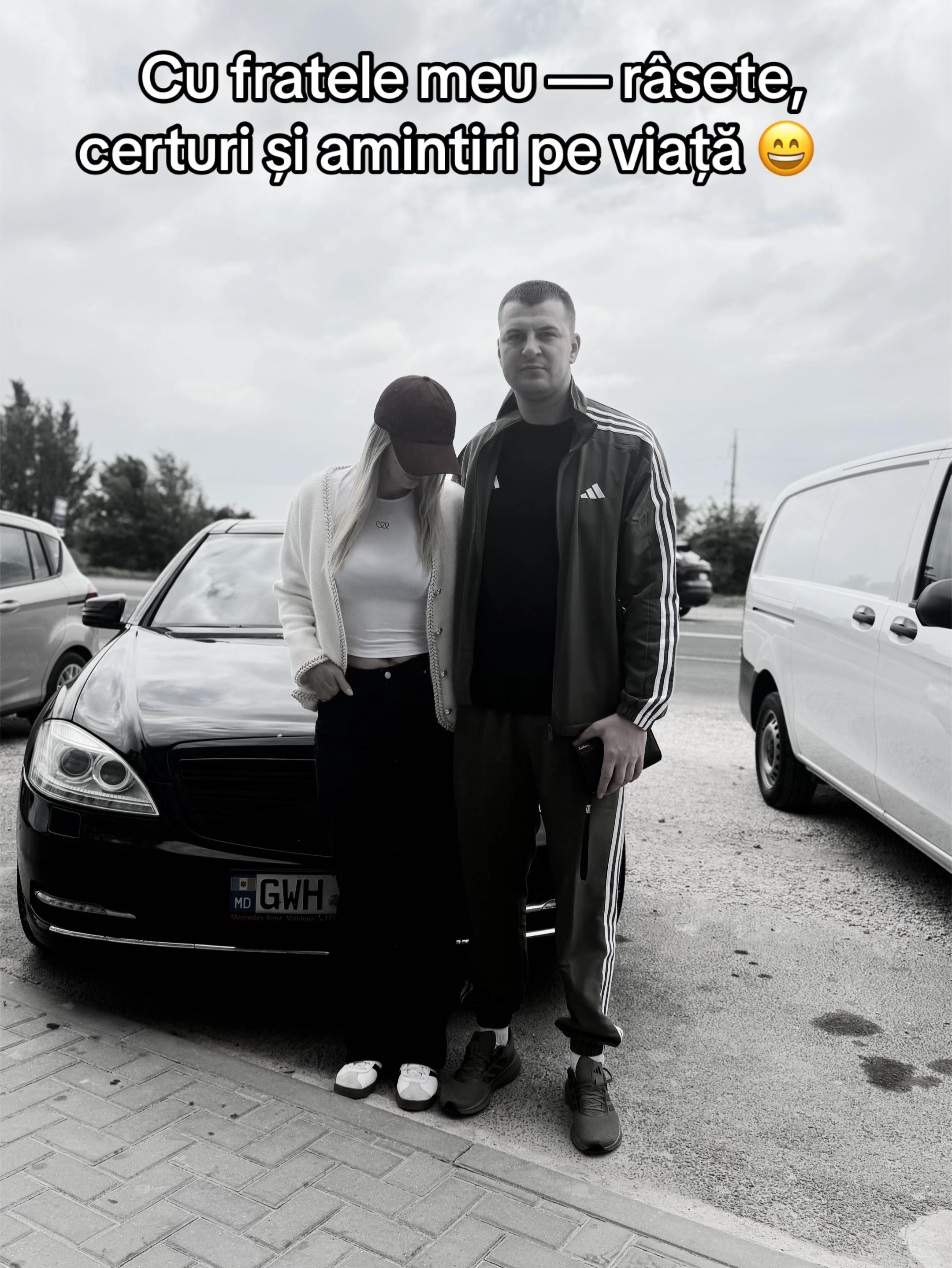 @Anya Godonoaga