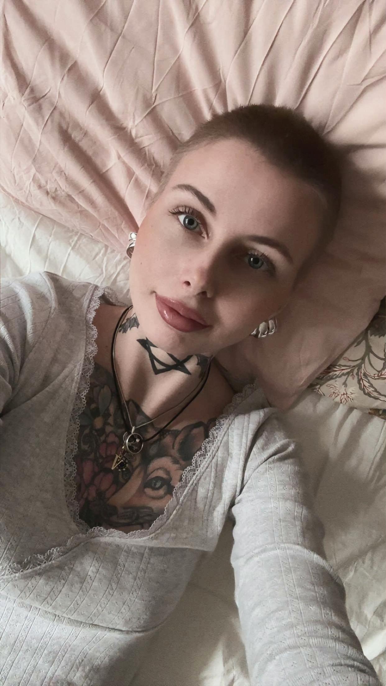 @Petronella✨️🎀