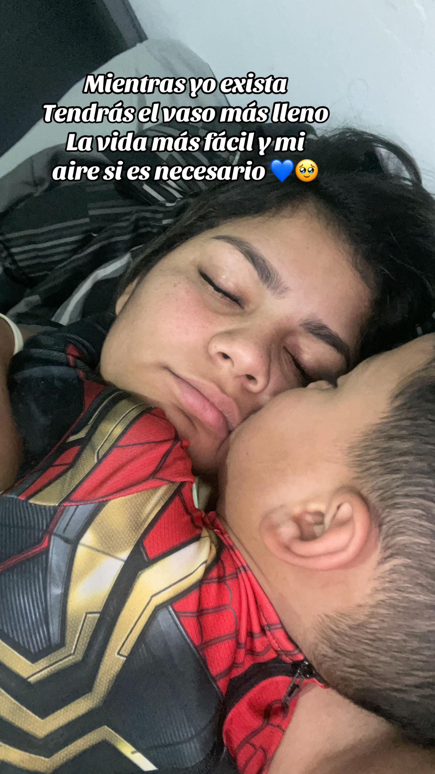 @👸🏽
