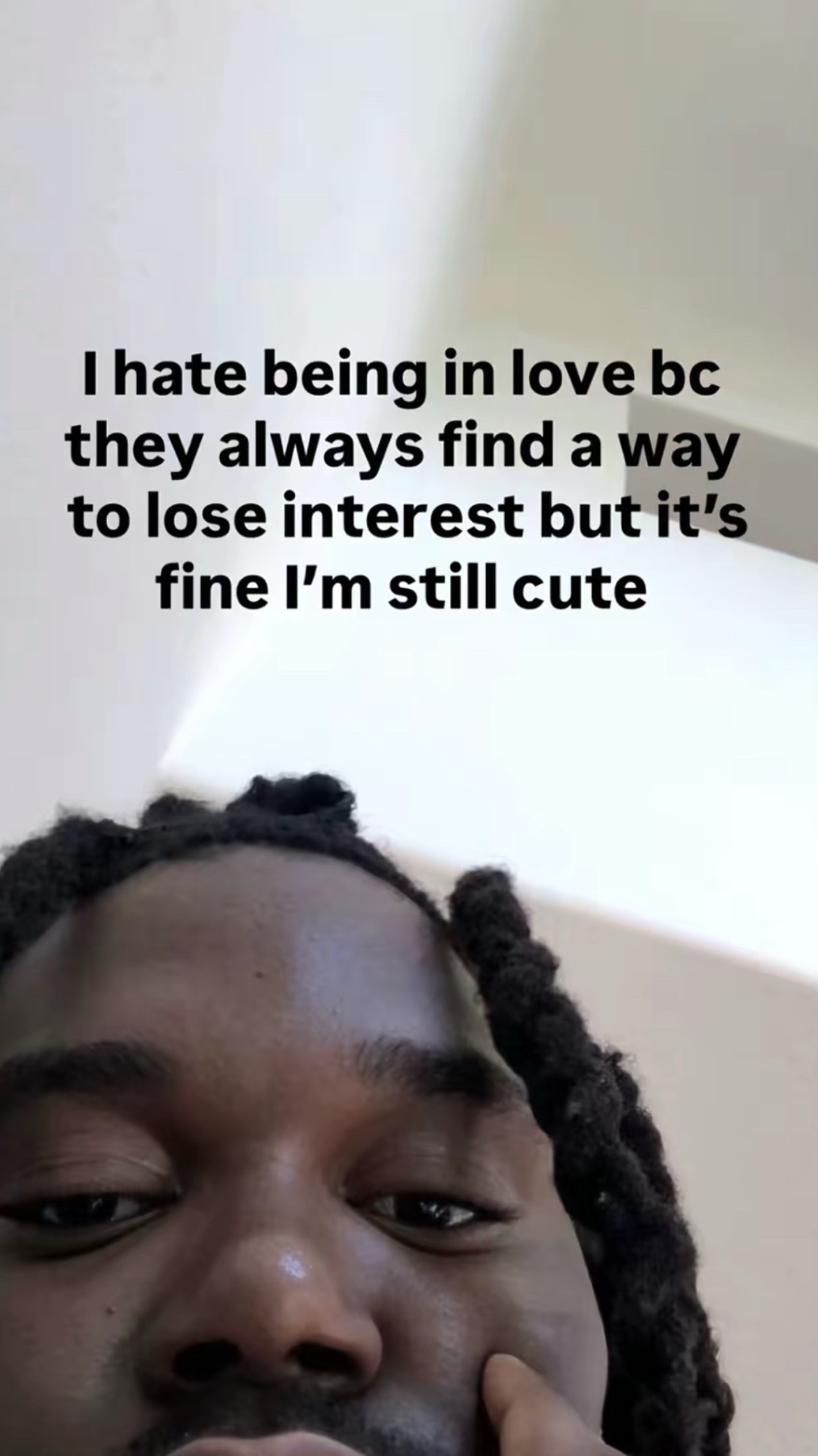 @_emisssss