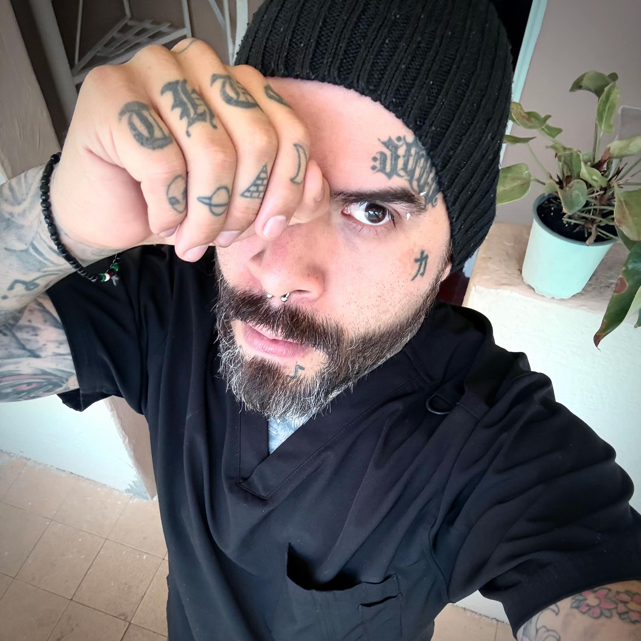 @Edd 🧙🏻♂️👽