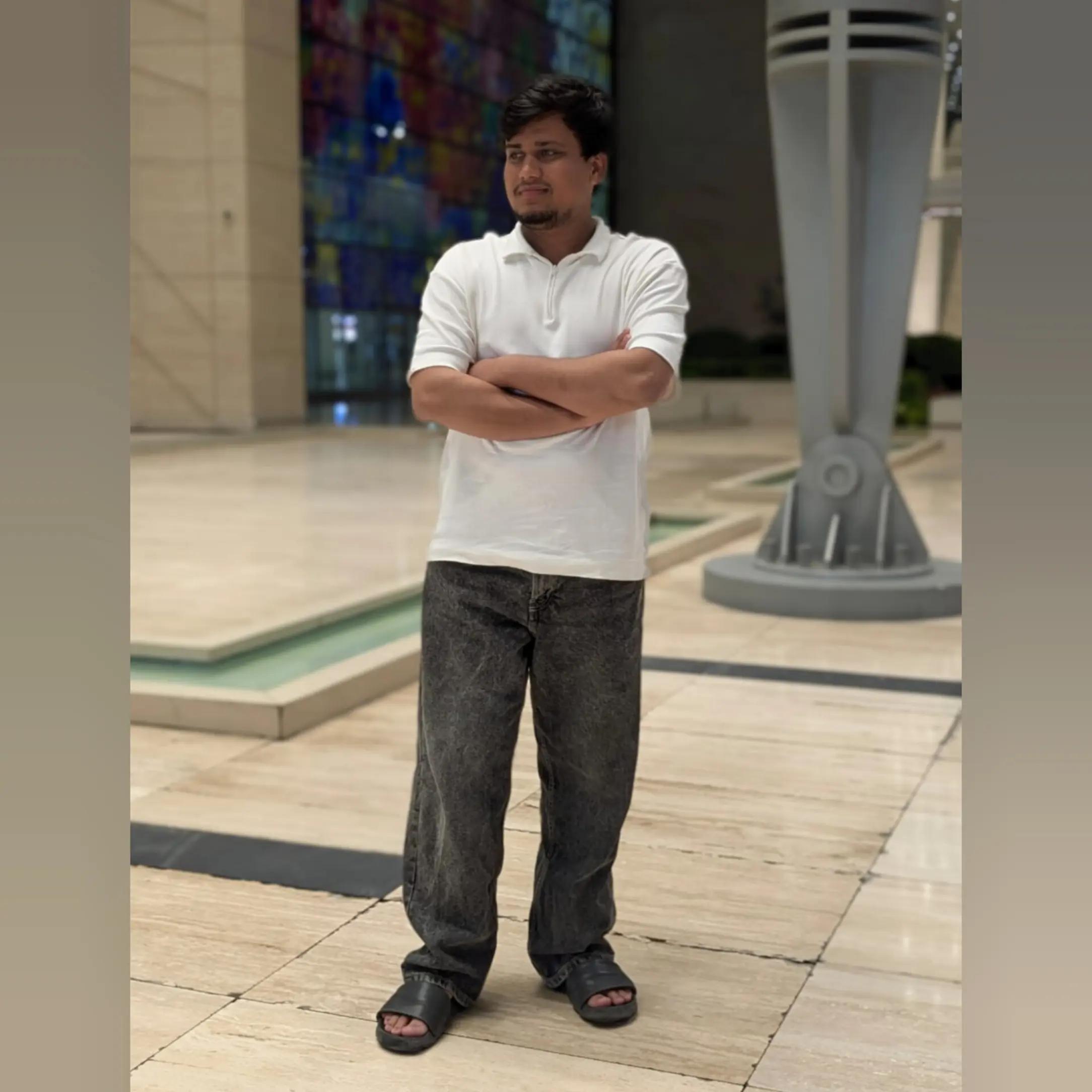 @T_A_H_I_R⚜️🇧🇭🦅