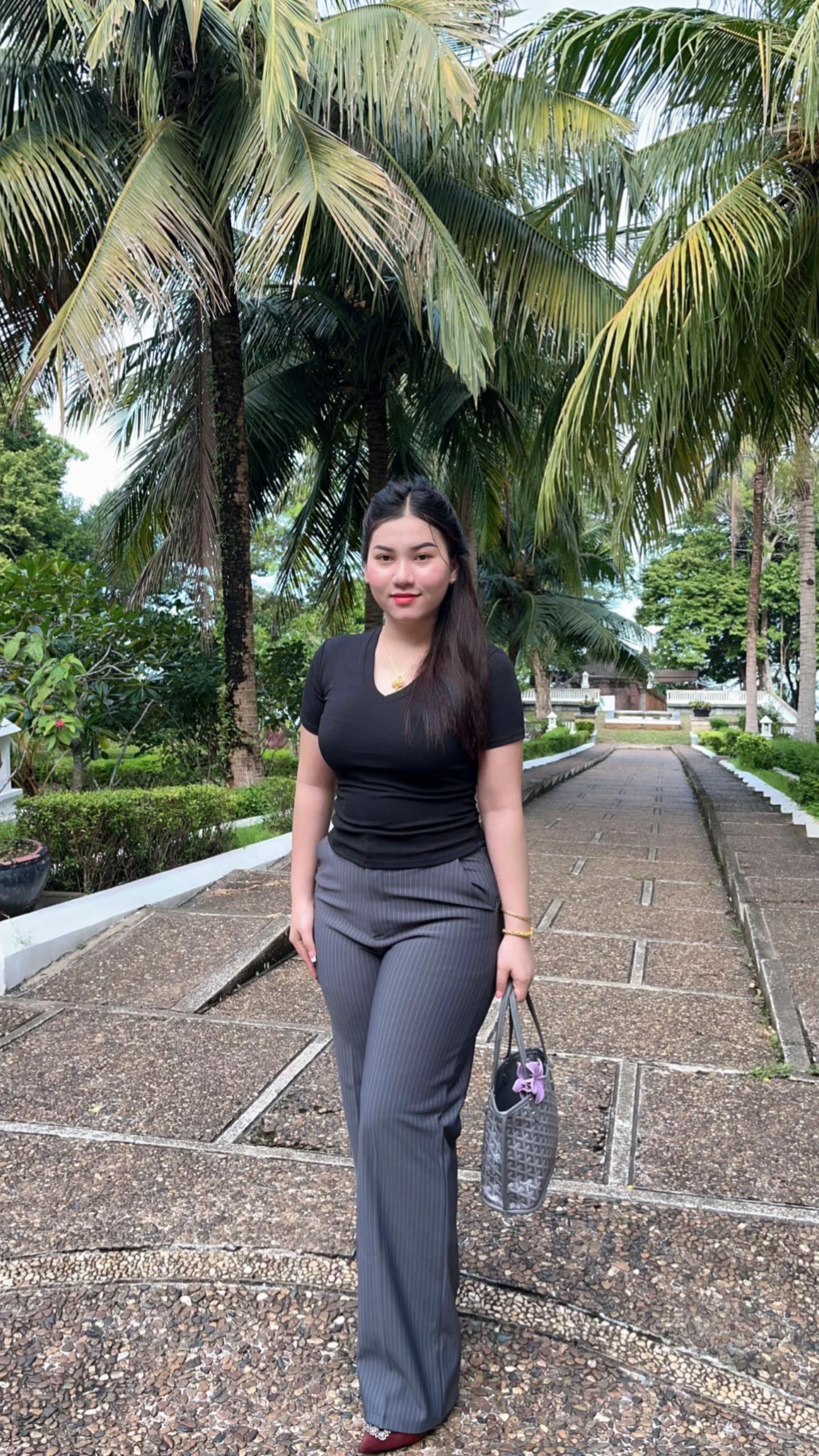 @Malaty-ម៉ាឡាទី