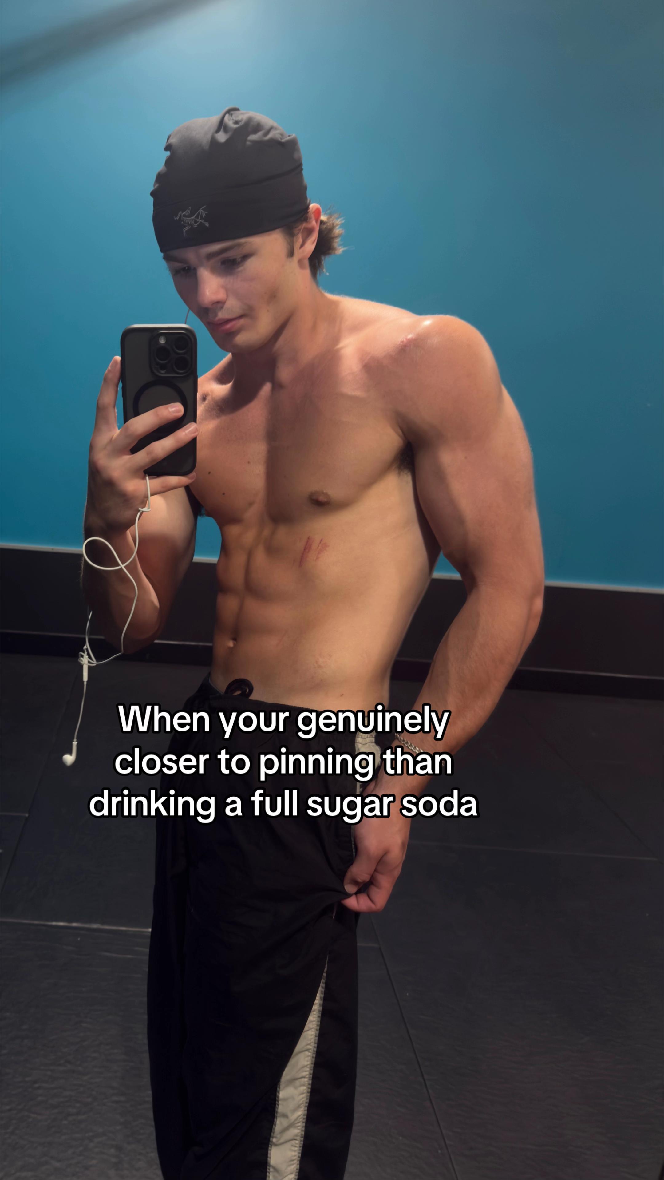 @notcaelen