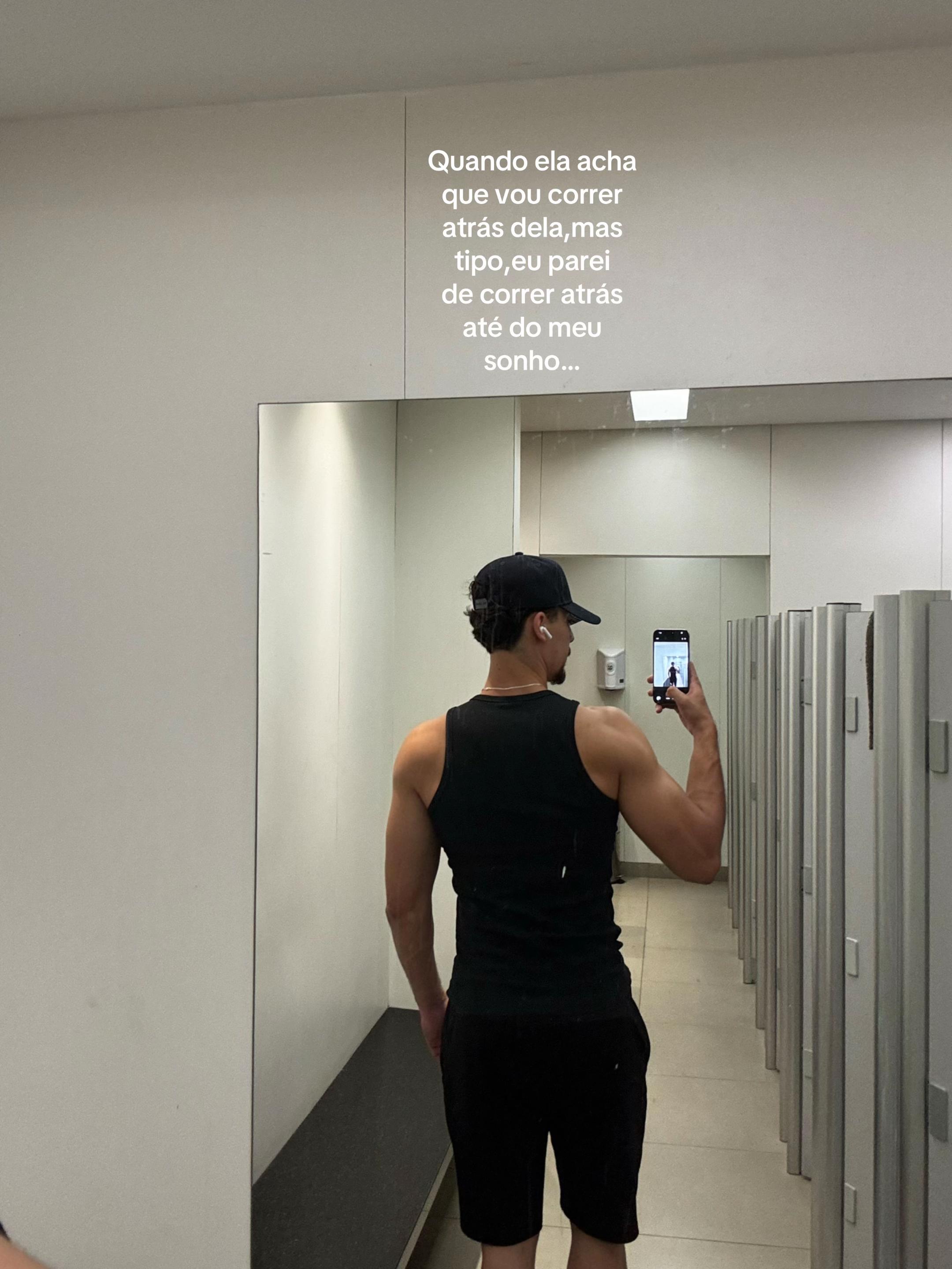 @&Aacute;lvaro Marques