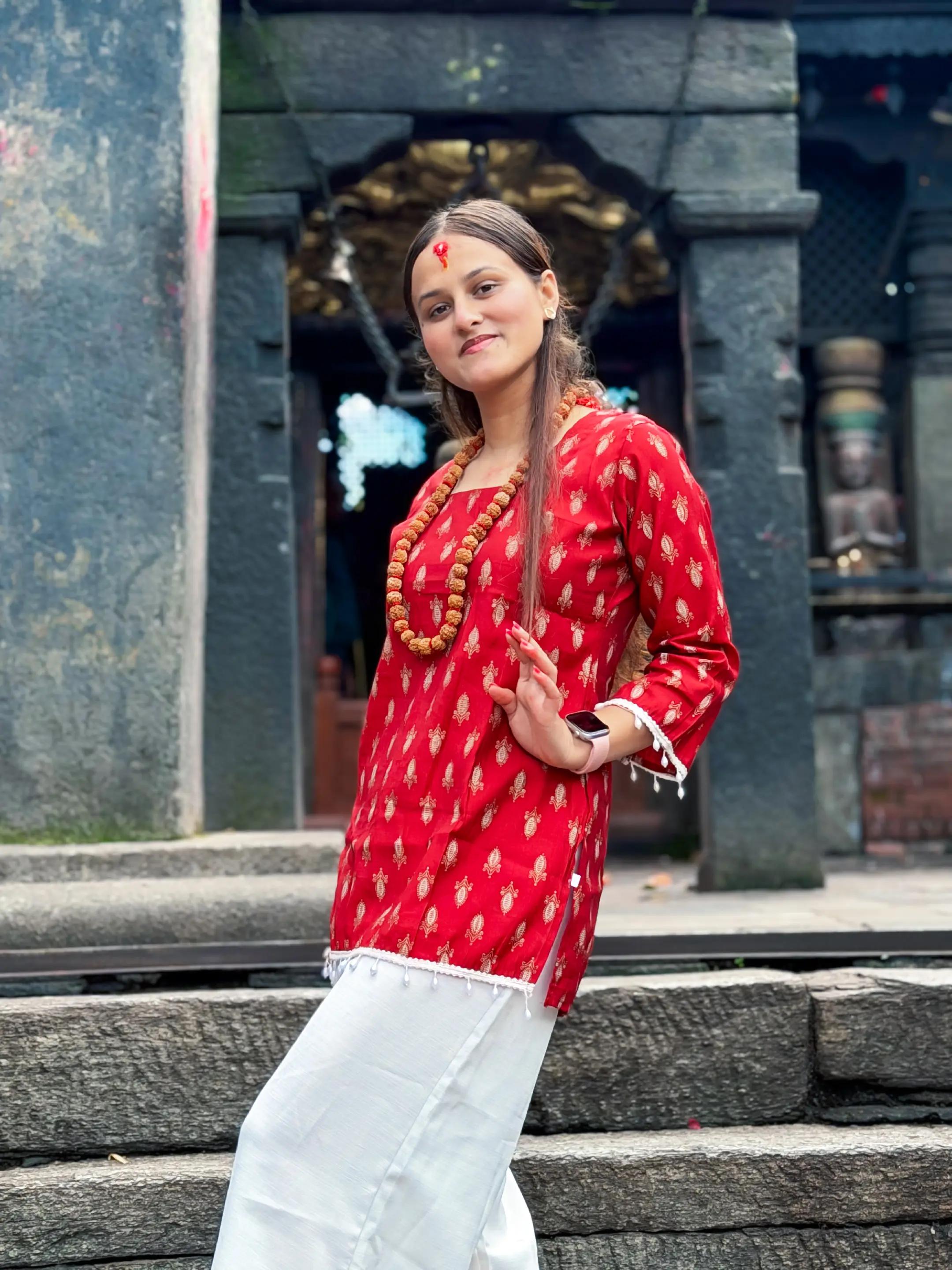 @Anita_khadka🧿💫