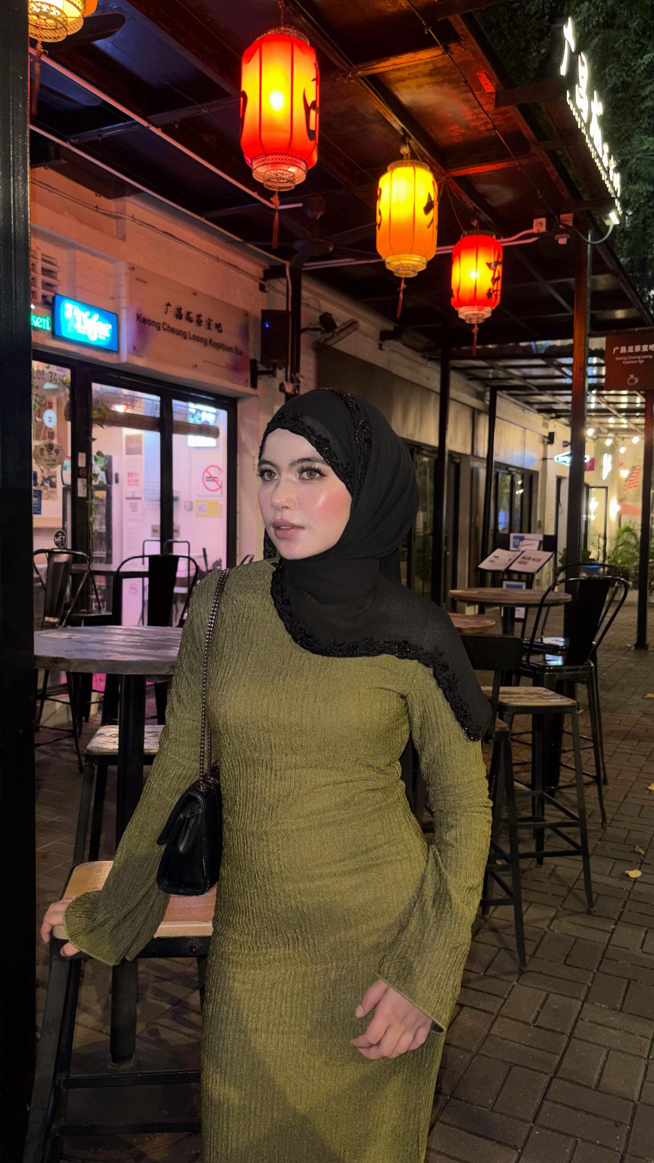 @adriana bakri