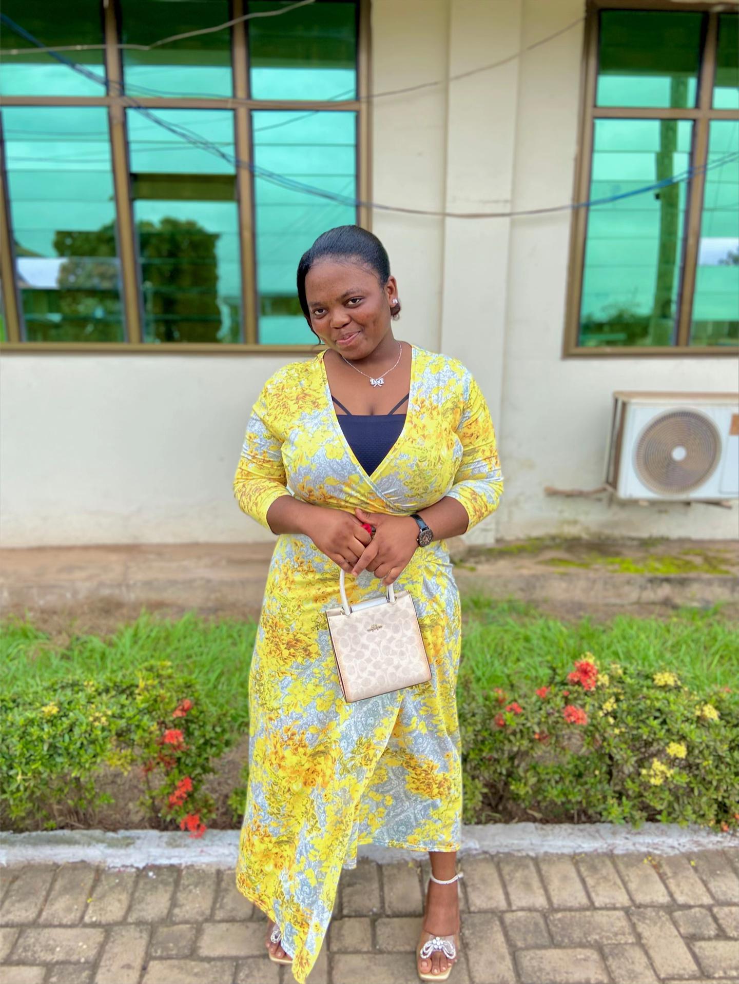 @ObaapaninAbenaAmponsah💛🖤💚