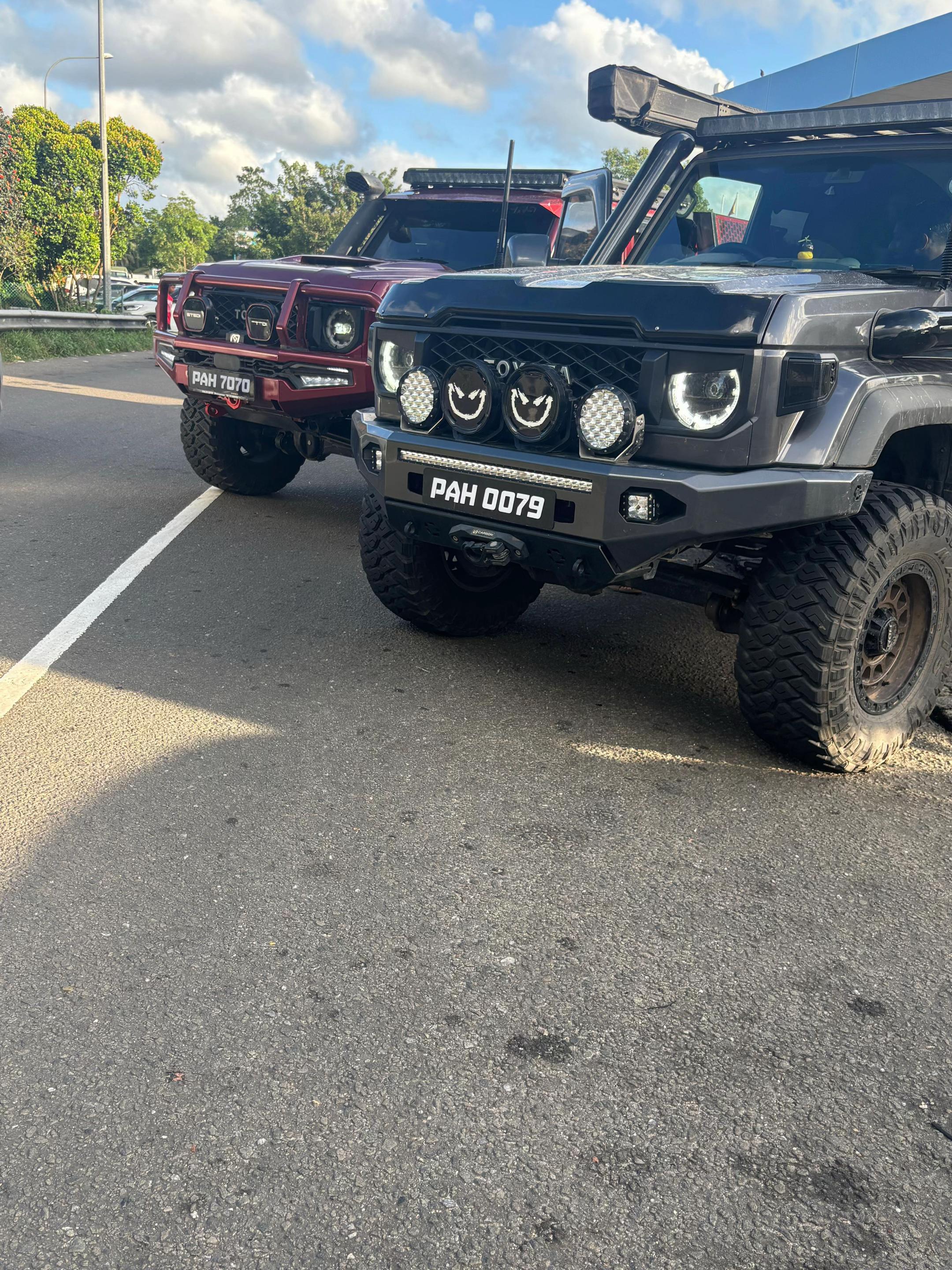 @MR.CAR'S_AUTO93TM
