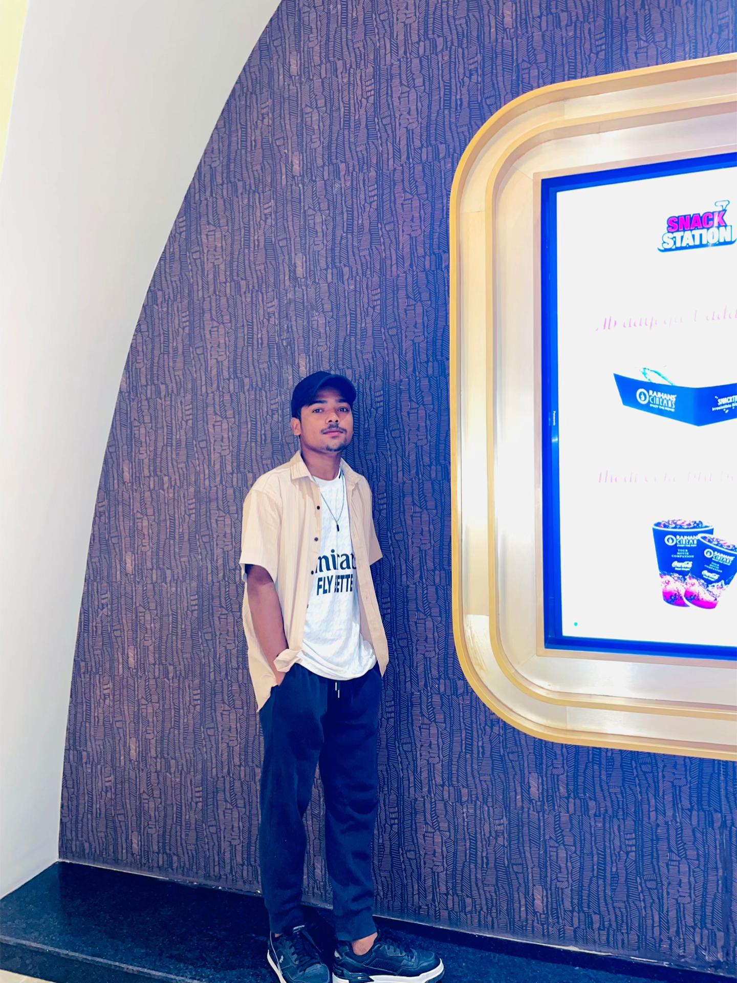 @B.B 10 🩸