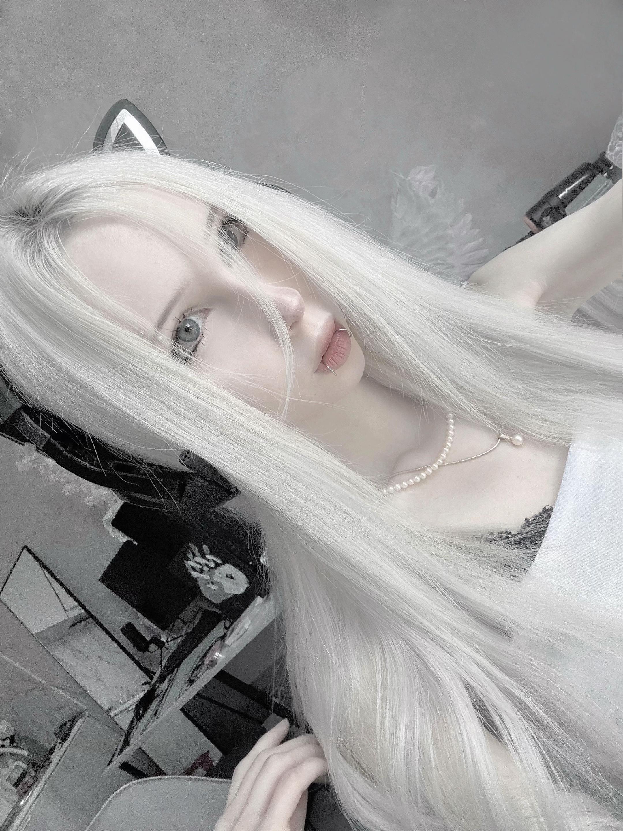 @тгк: empt1nesss