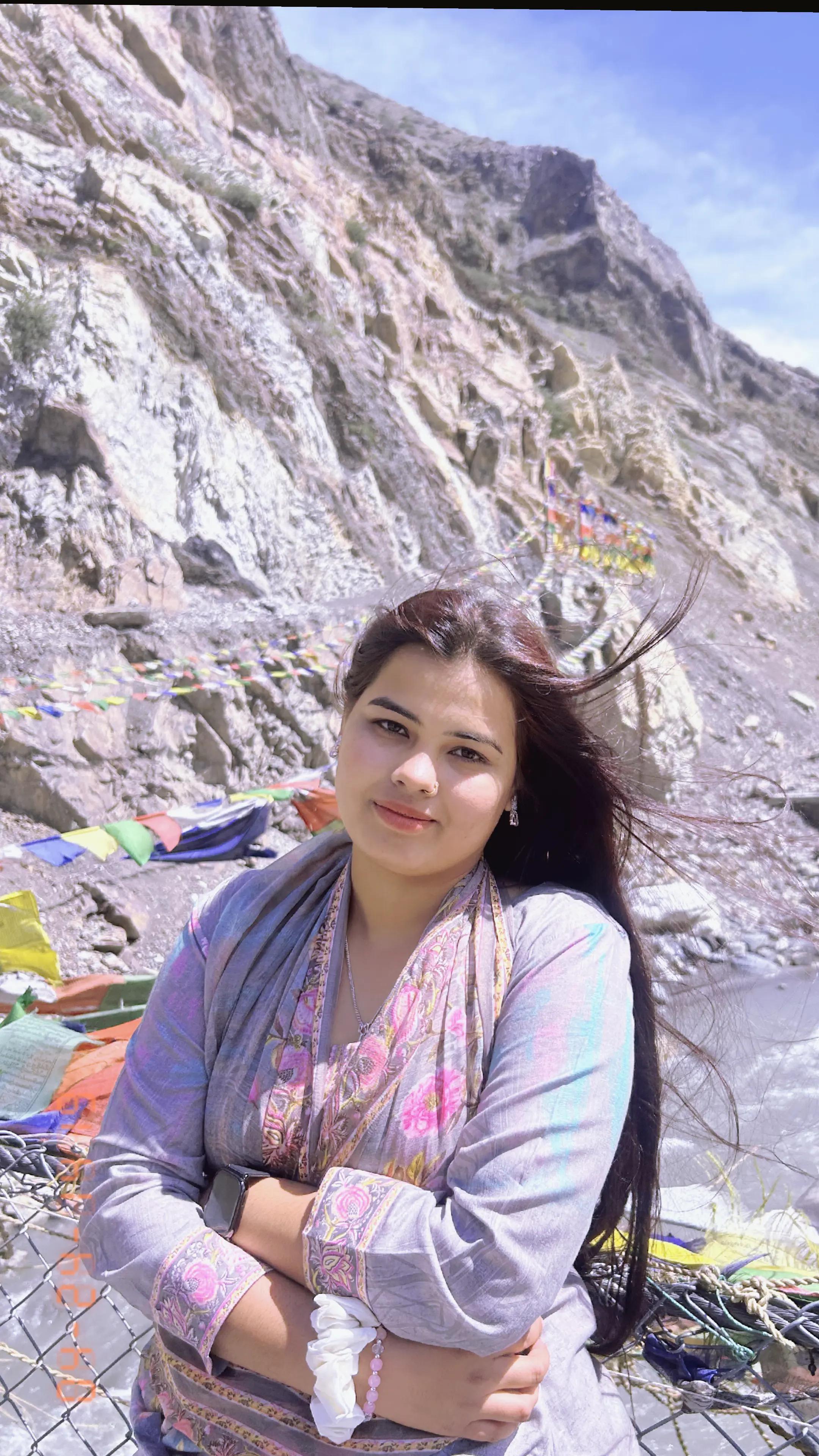 @🦋🦋 laxmi.....🫂🤞