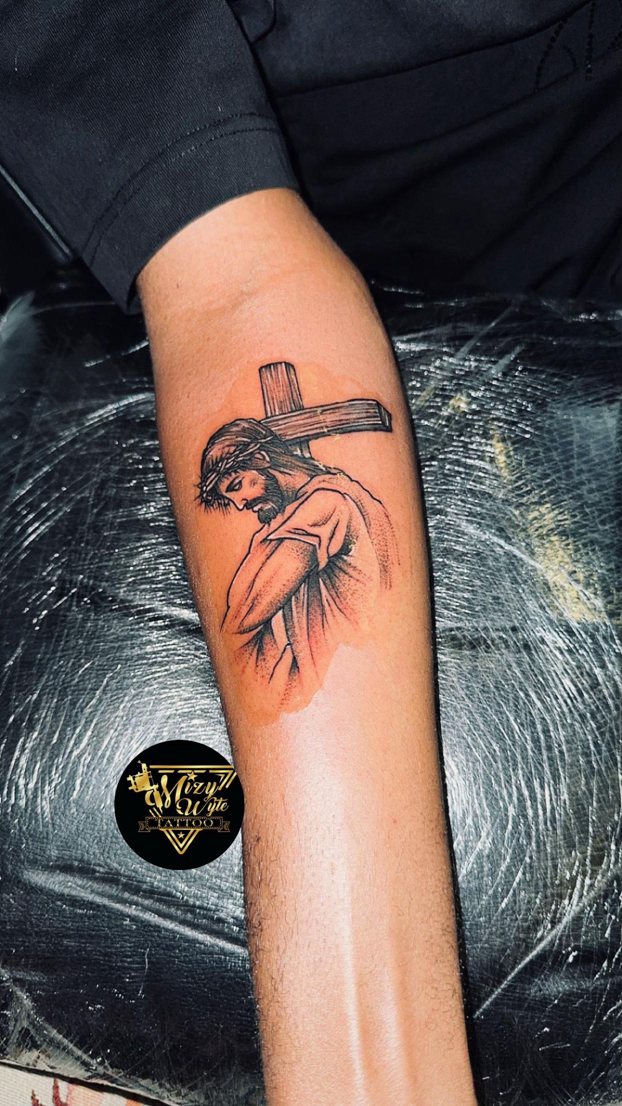 @Mizywyte Tattoo