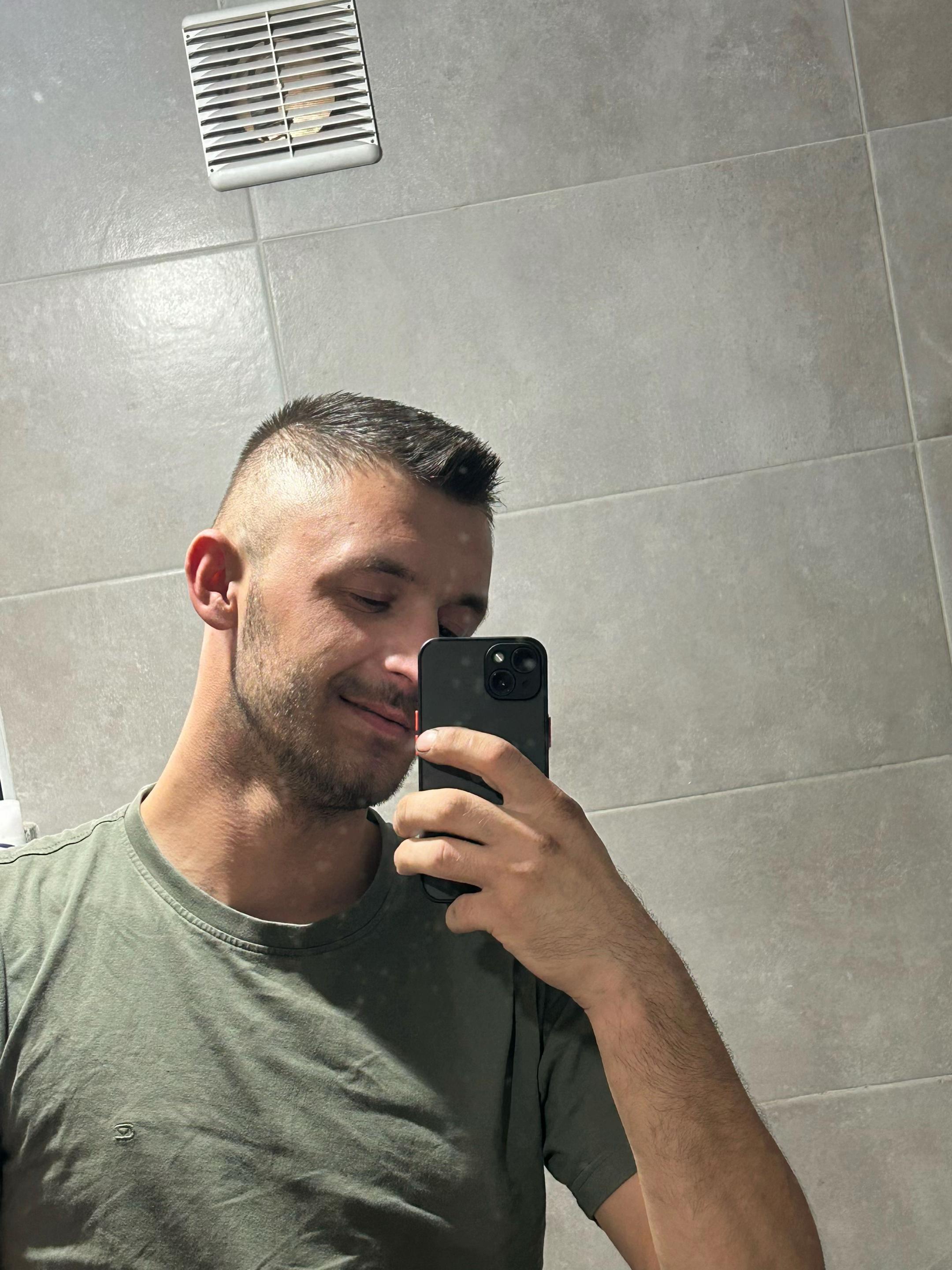 @Emiir_3