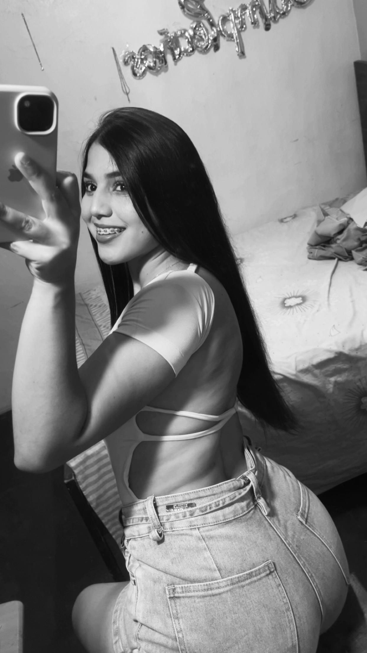 @Ariannys🤍
