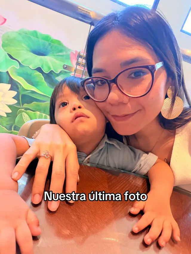 @Giulianna Ángeles Es
