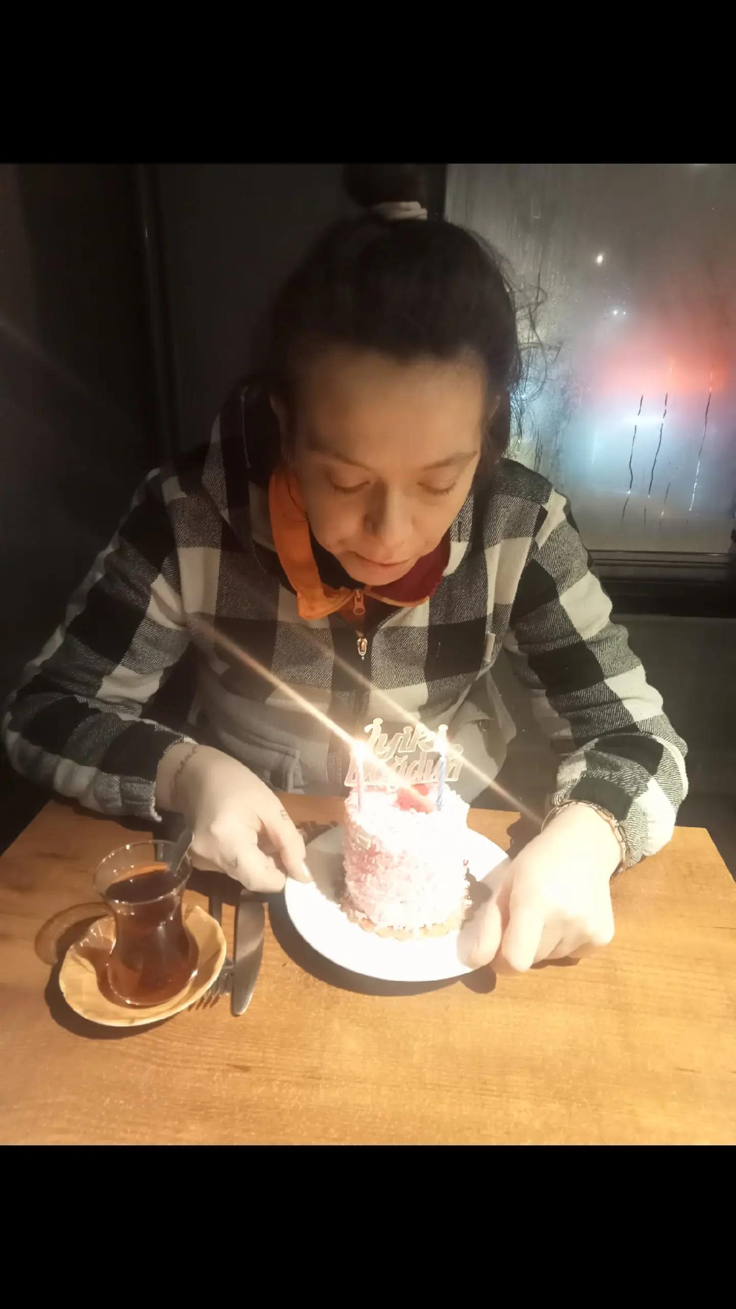 @Merveee