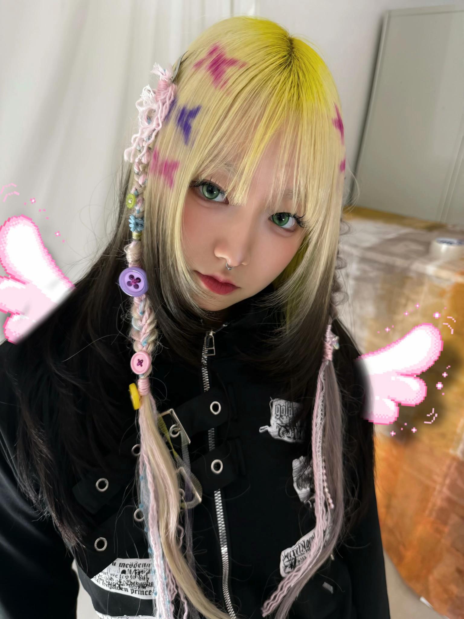@宙也/原宿/ハイトーンカラー/ハッシュカット/ウルフカット
