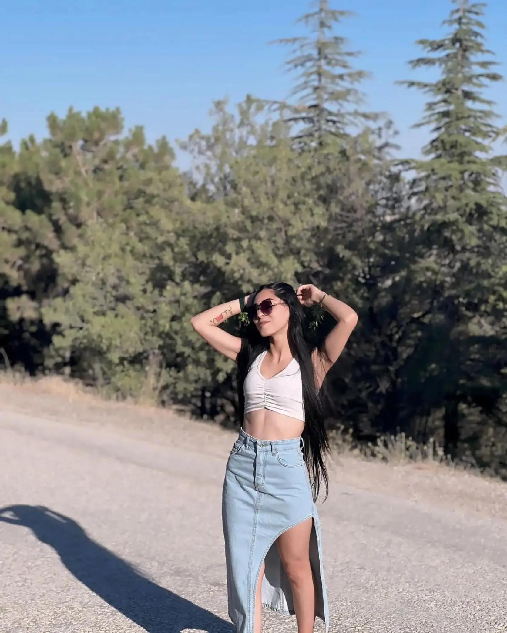 @Esmer güzeli
