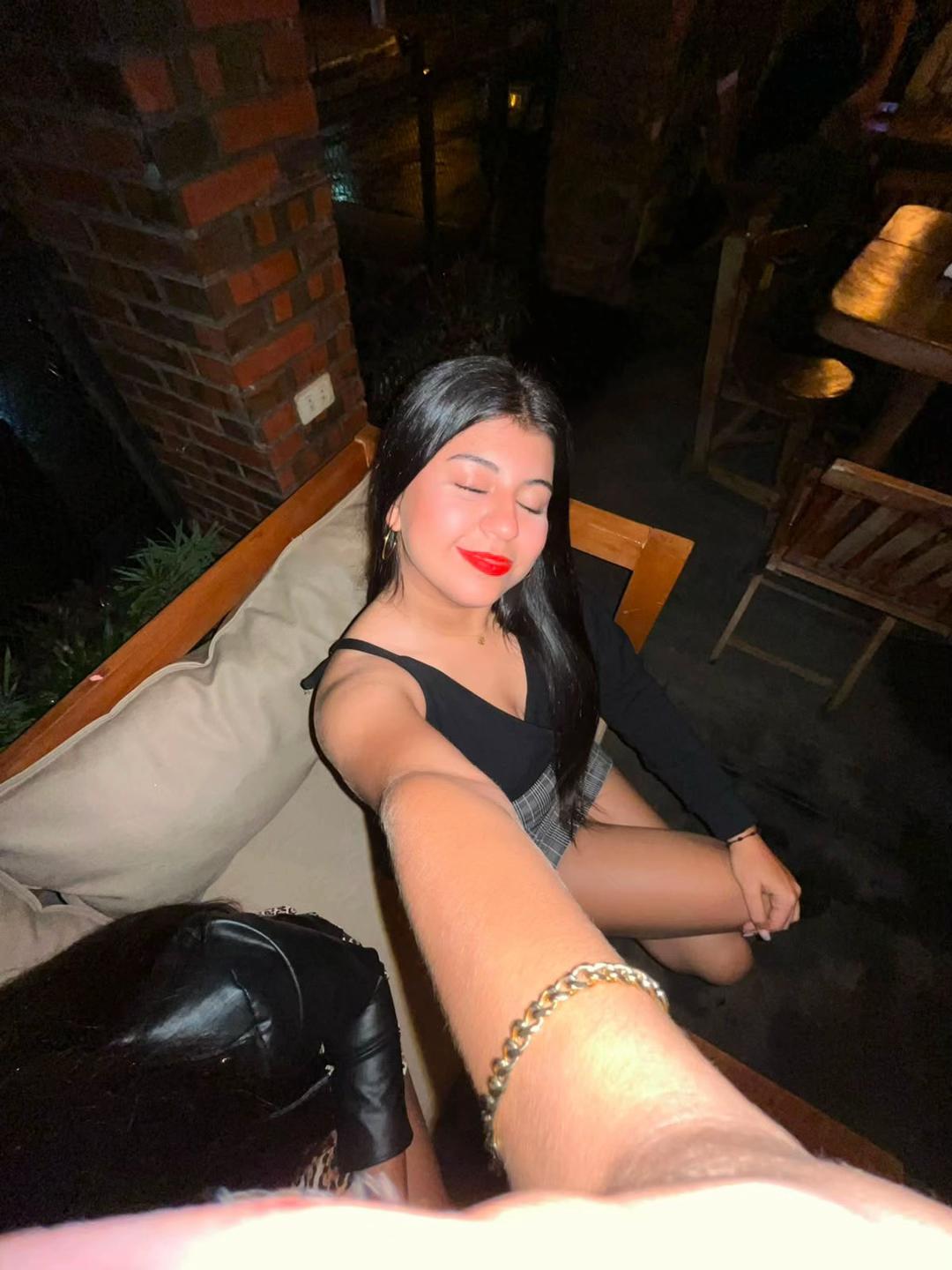 @Lisset🍒