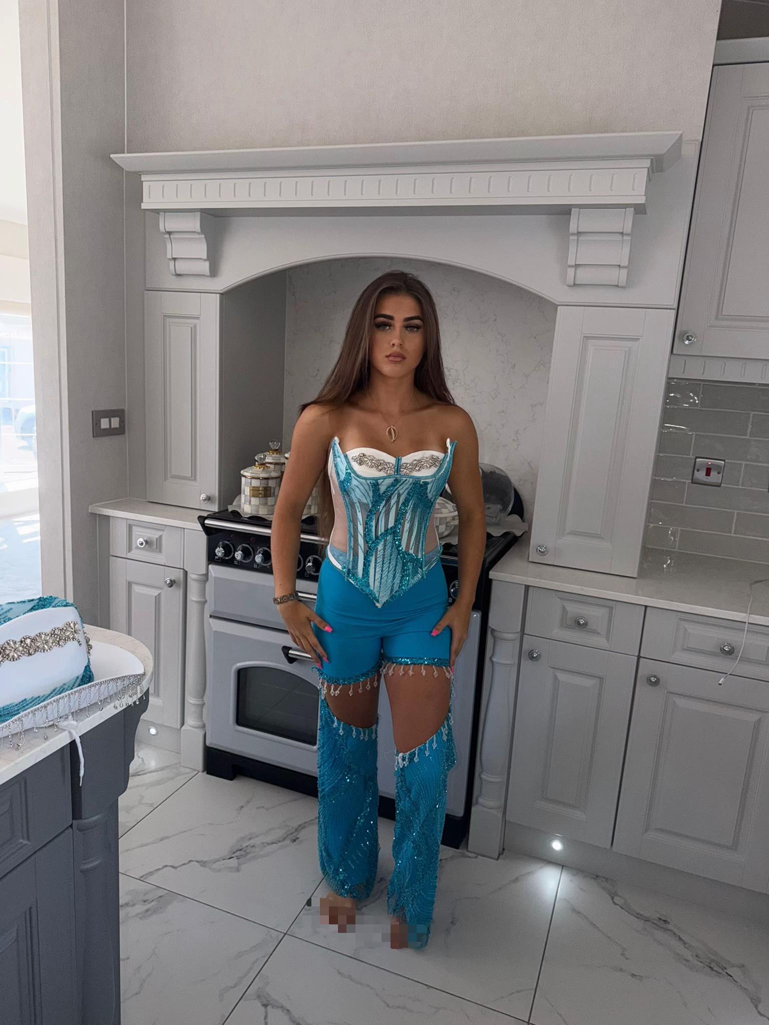 @dollybelle_brown5