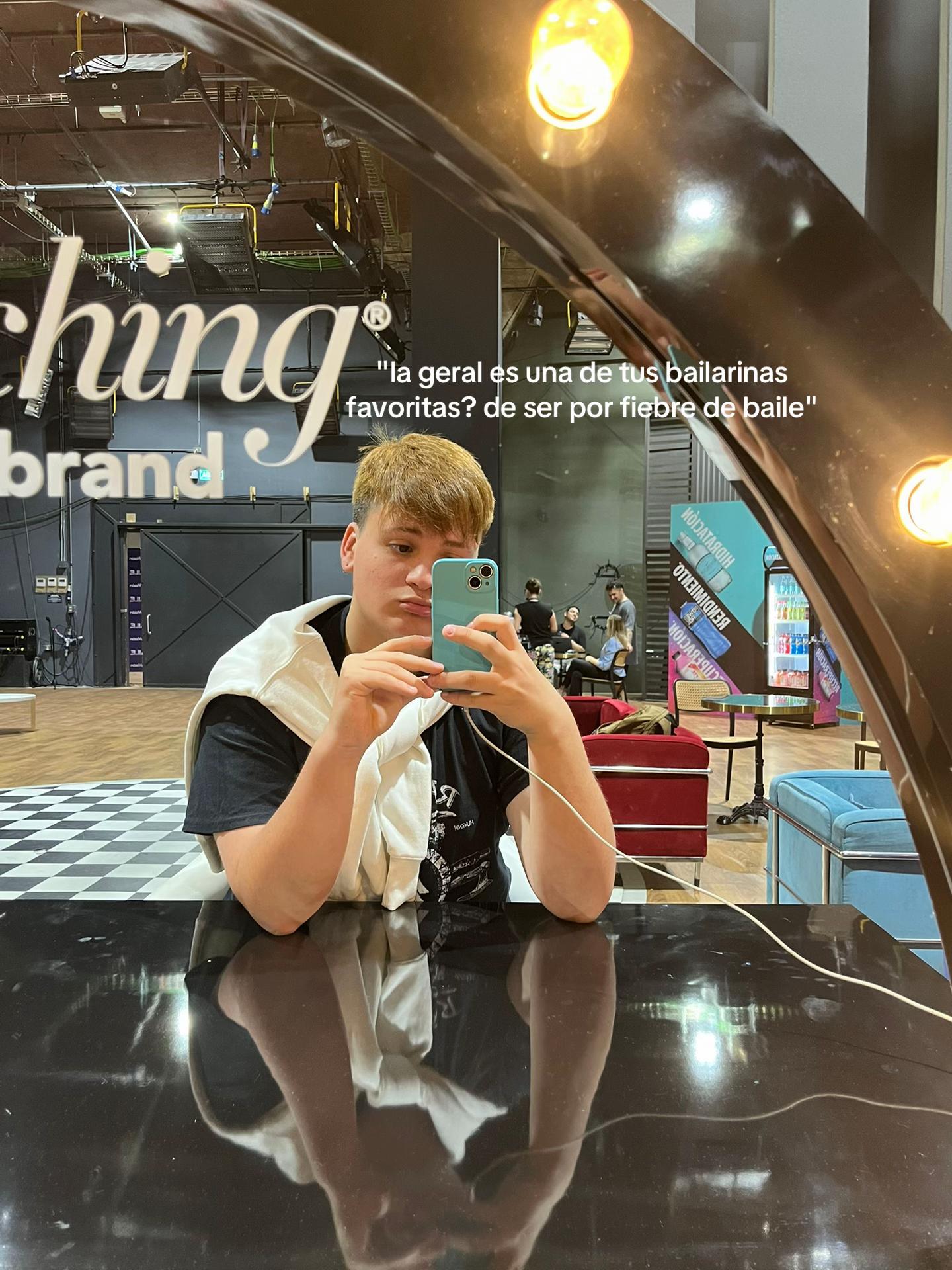 @𝐵𝑒𝓃𝒿𝒶𝓂𝒾𝓃 🏅
