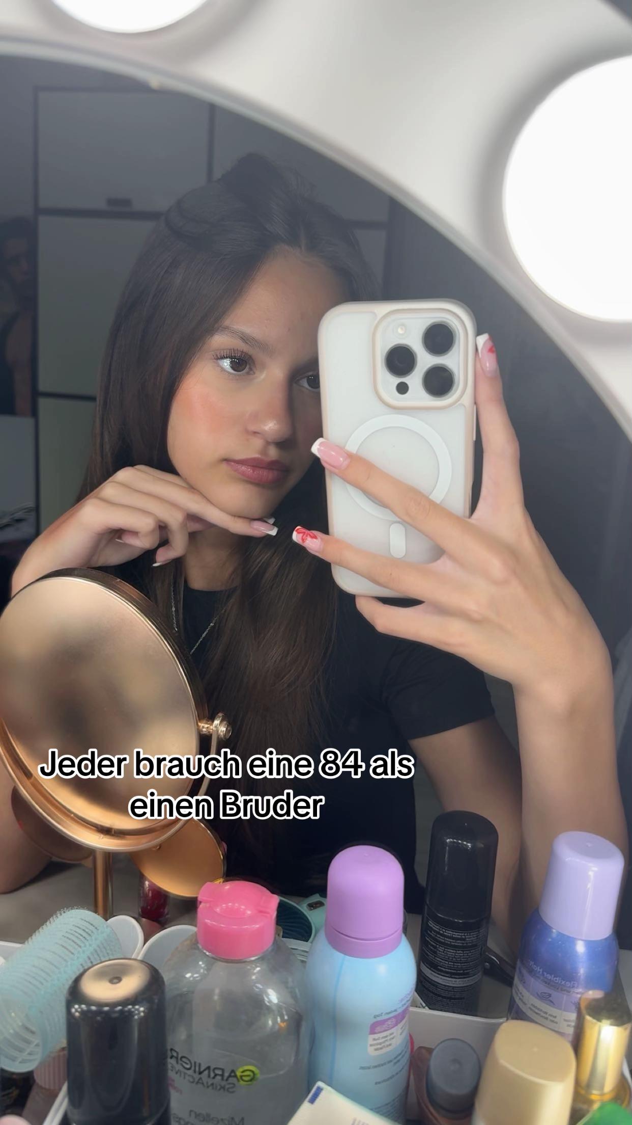 @Jolina🇩🇪🦅