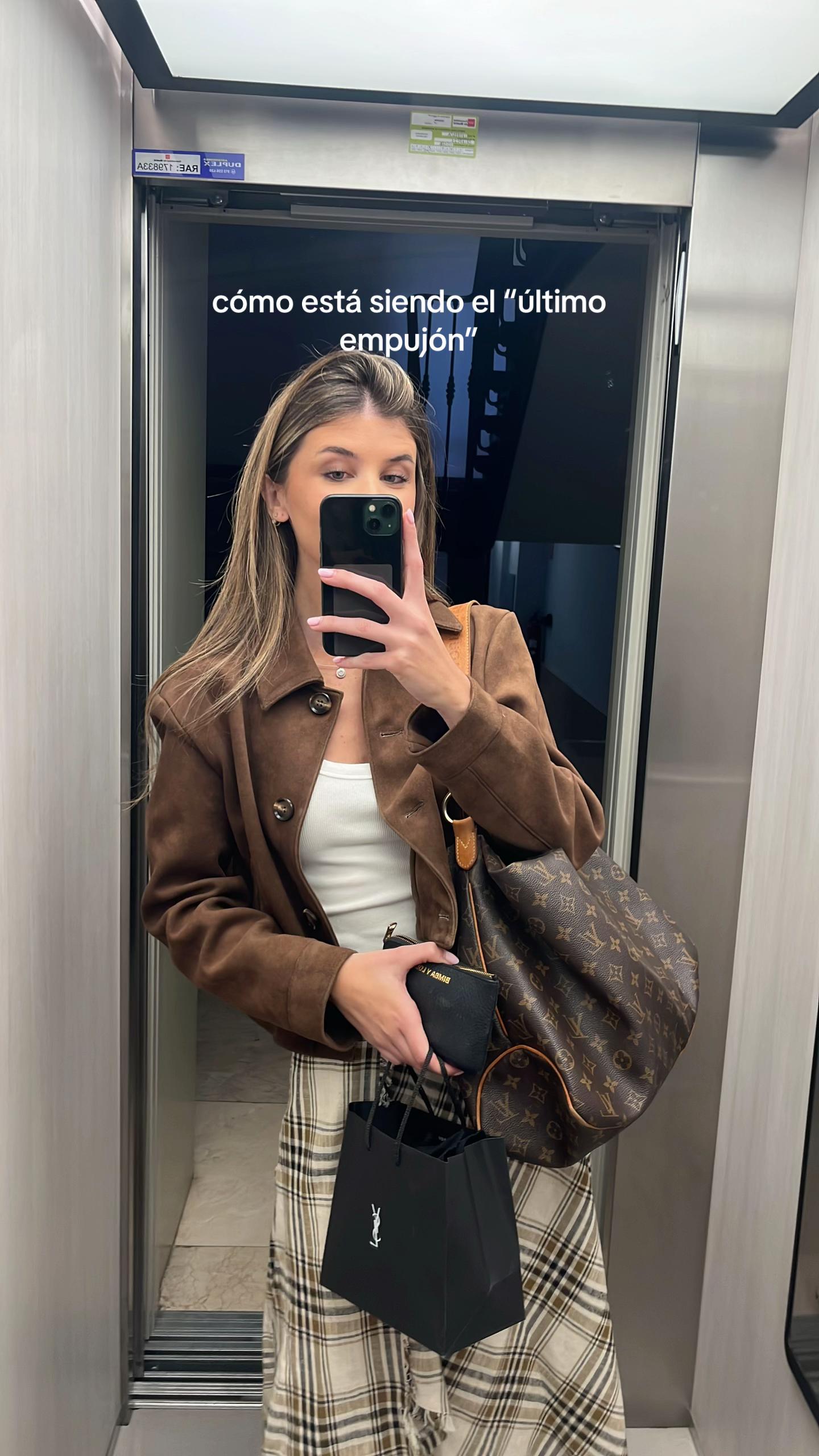 @alejandraboxc