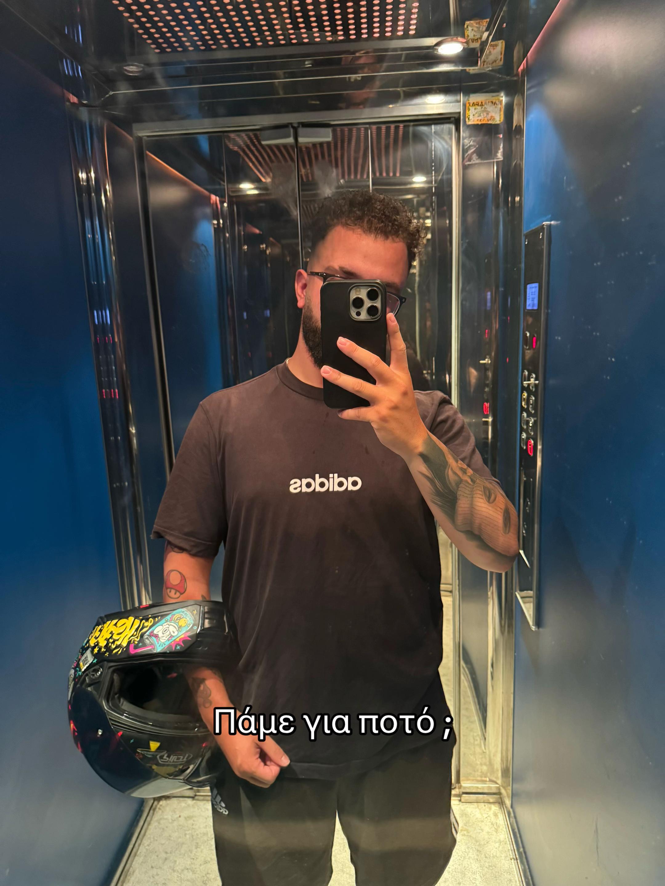 @_.lanaras._