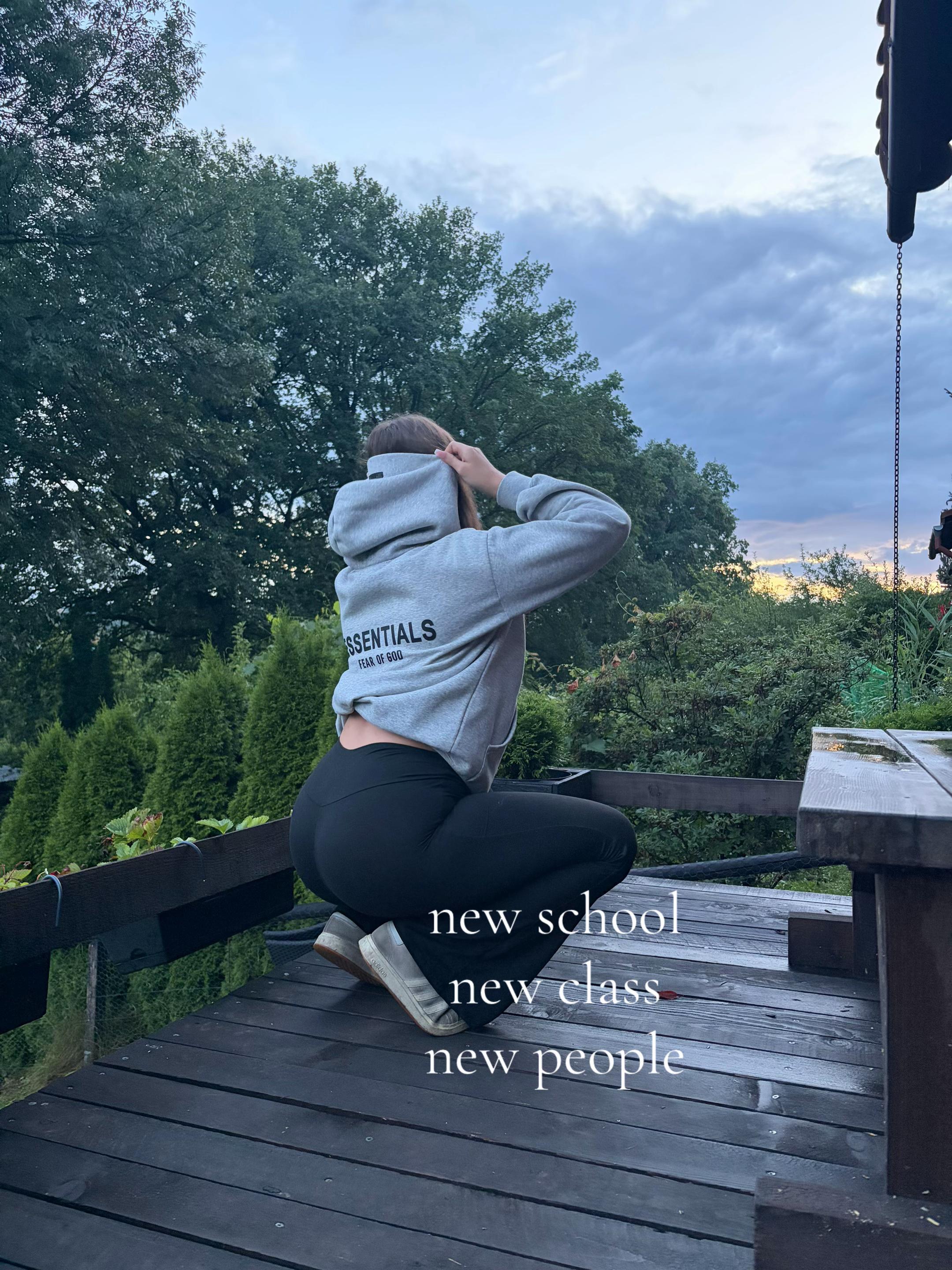 @██