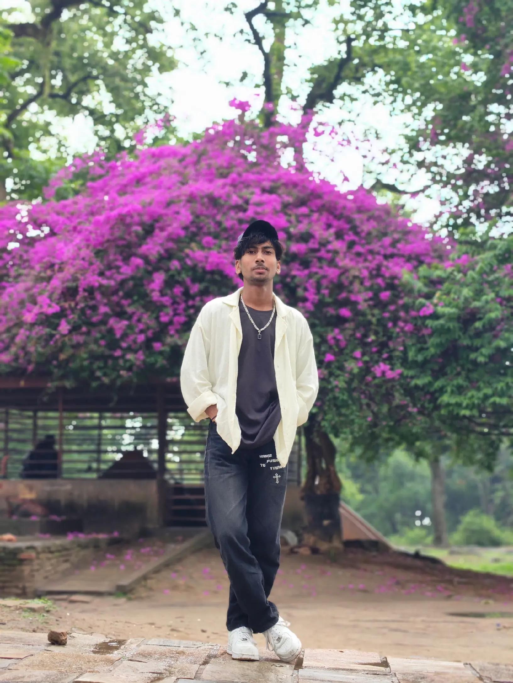 @Dilipraza_05😘
