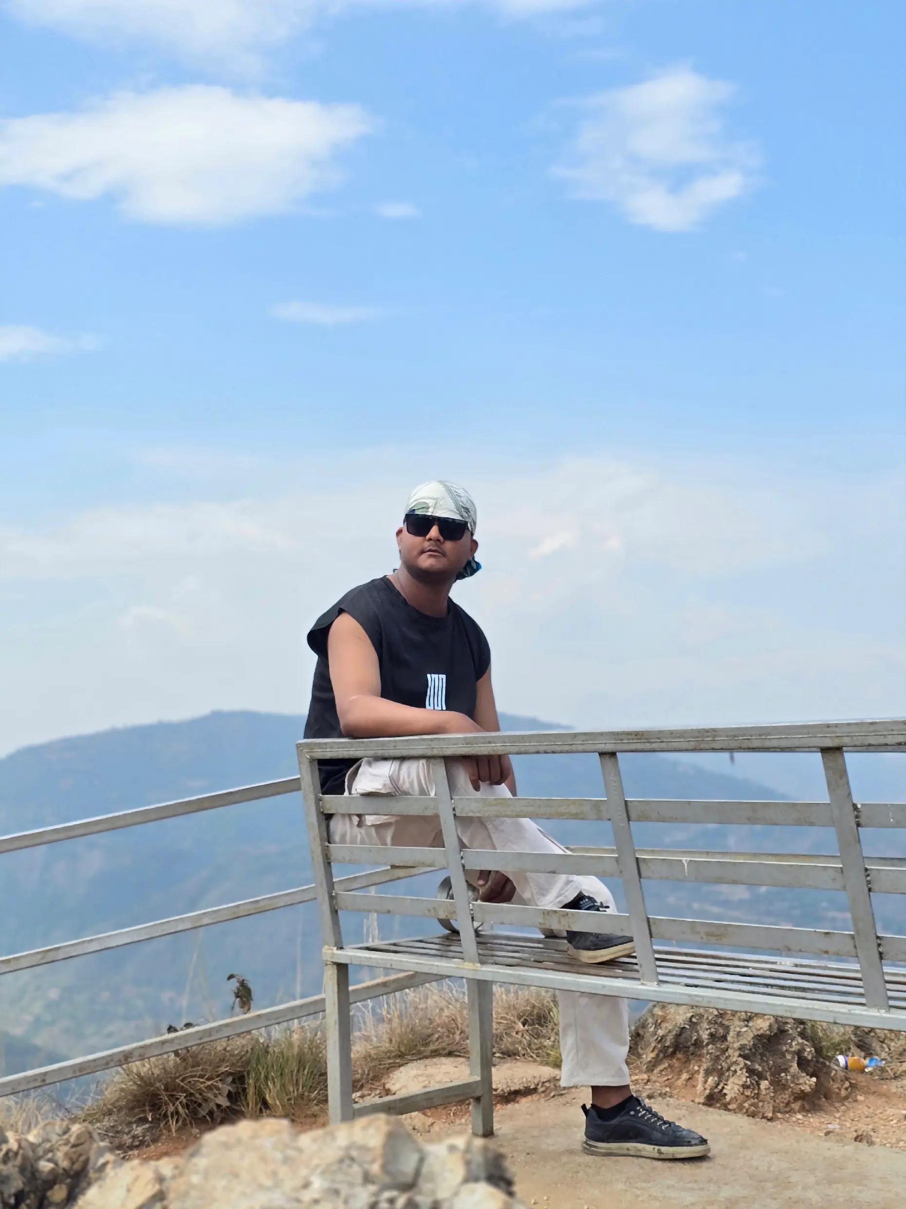 @阳让🇳🇵