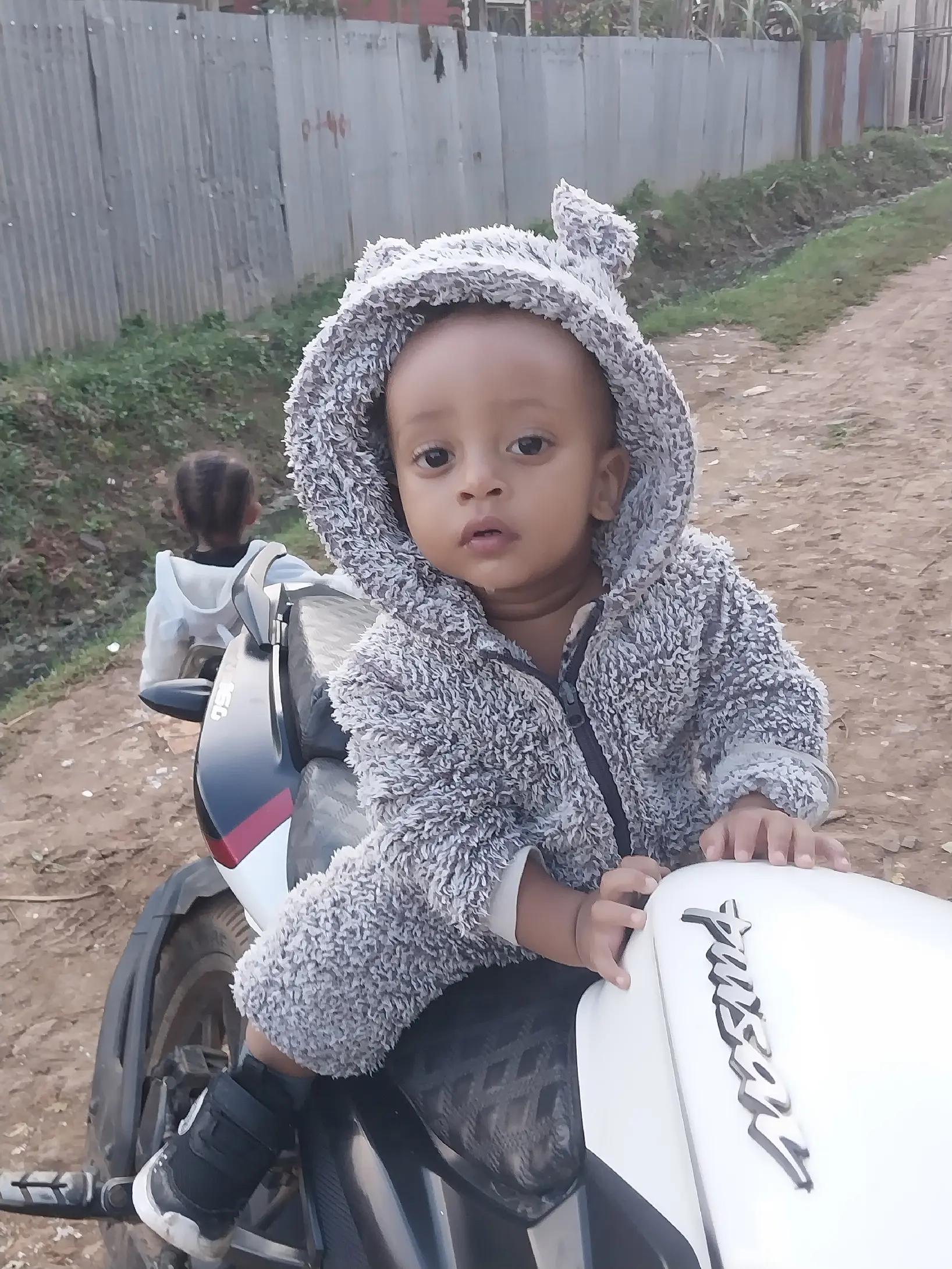 @ያልተቃኝ   ቅኔ
