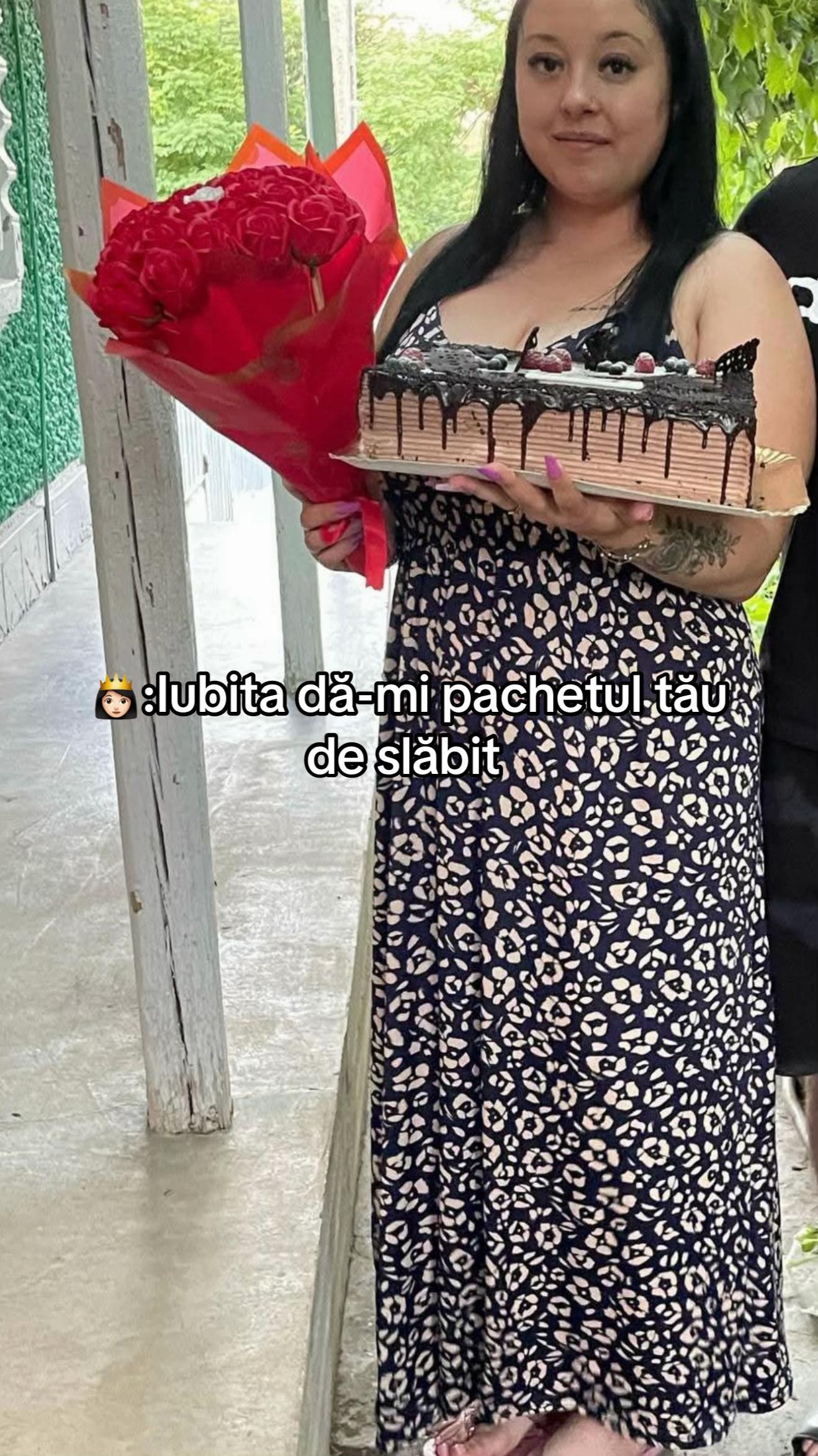 @AdrianaNica