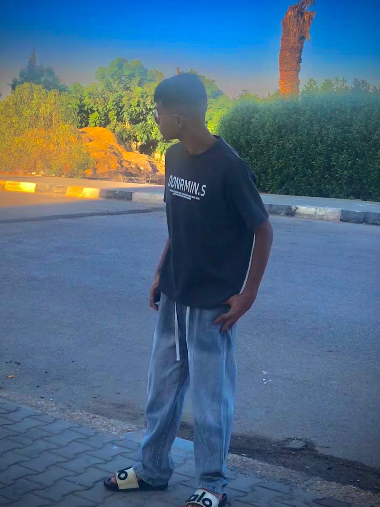 @العنابي