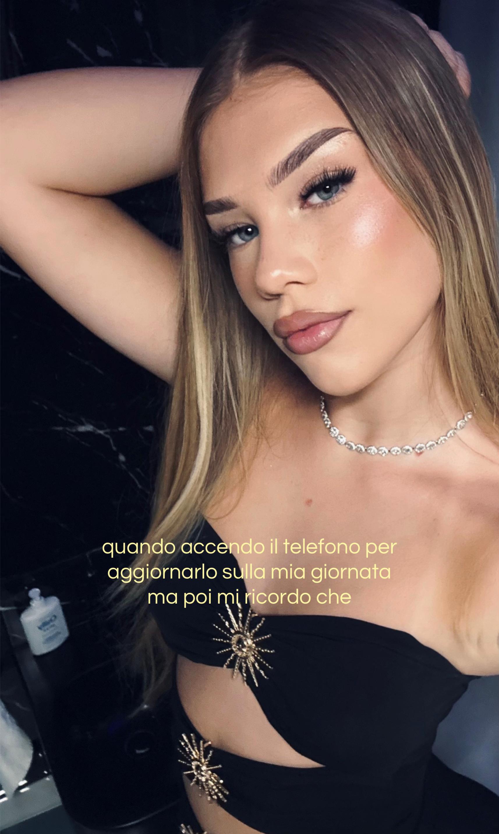 @adeleneagx.0